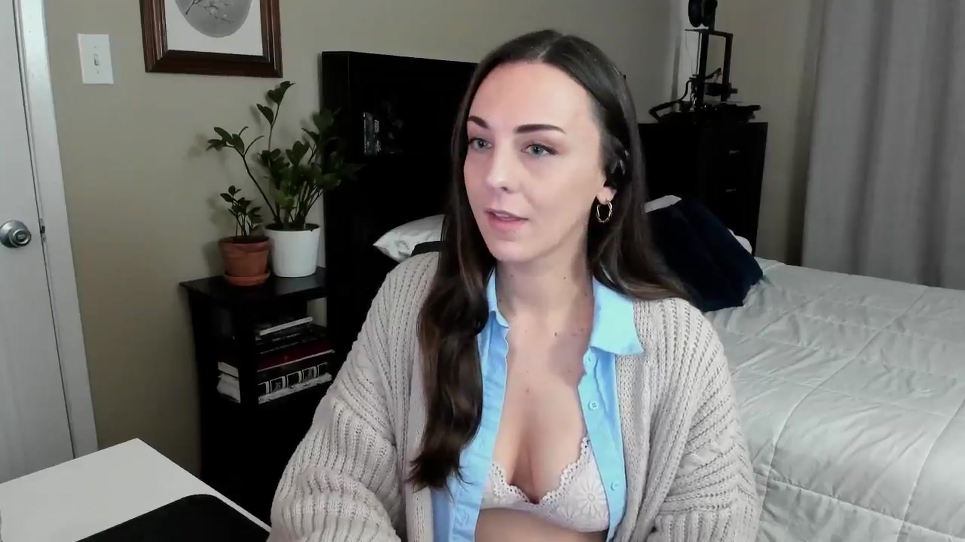 Gallery image thumbnail from BridgetBlight's myfreecams stream on, 01/14/2025, 18:29 image 14 of 20