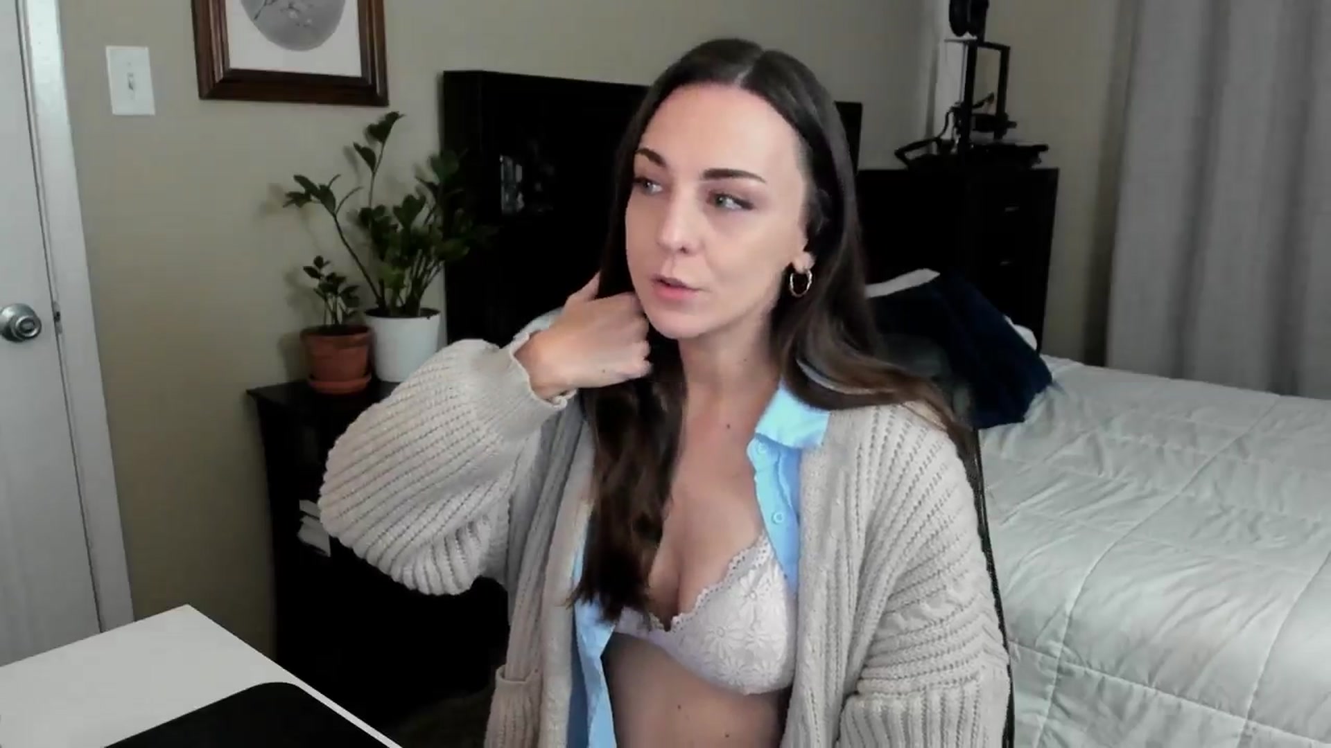 Gallery image thumbnail from BridgetBlight's myfreecams stream on, 01/14/2025, 18:29 image 19 of 20