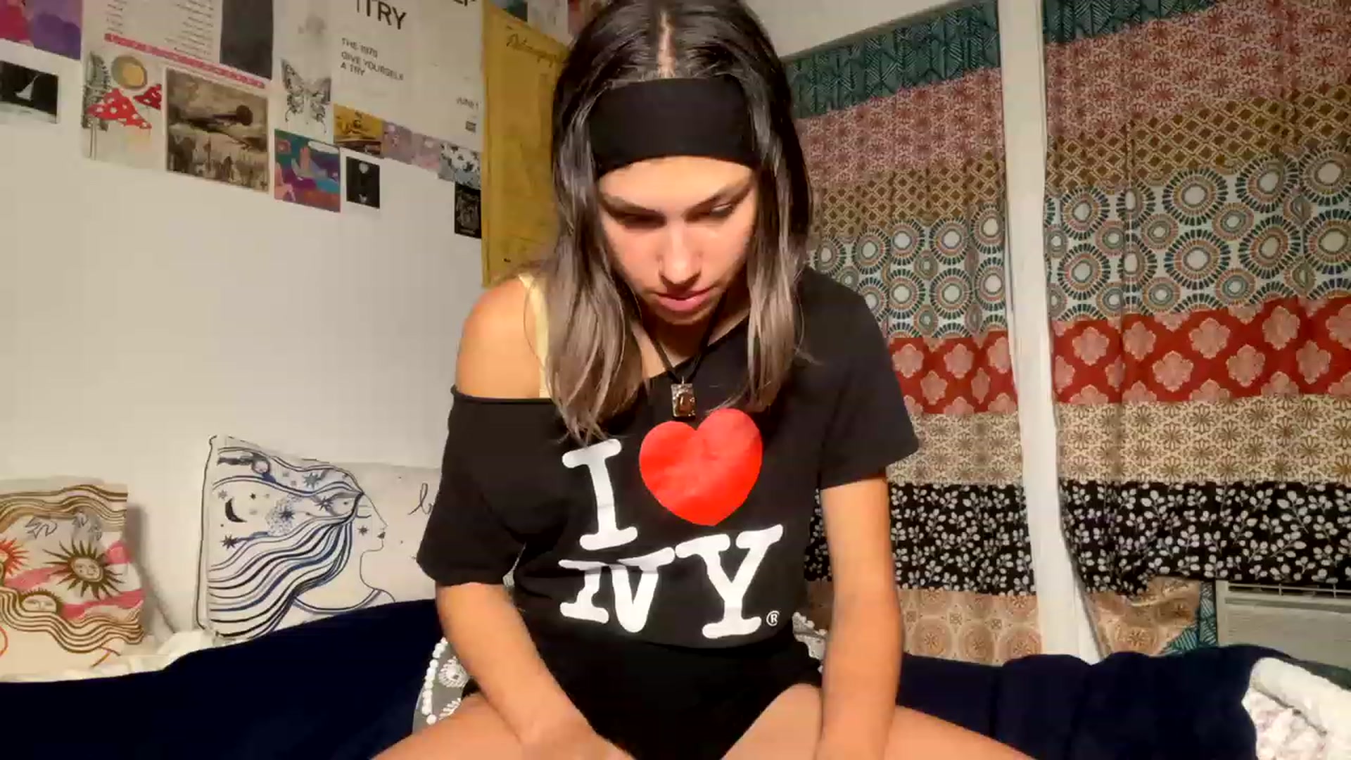 Gallery image thumbnail from BridgitteBabe's myfreecams stream on, 05/29/2023, 12:25 image 4 of 20