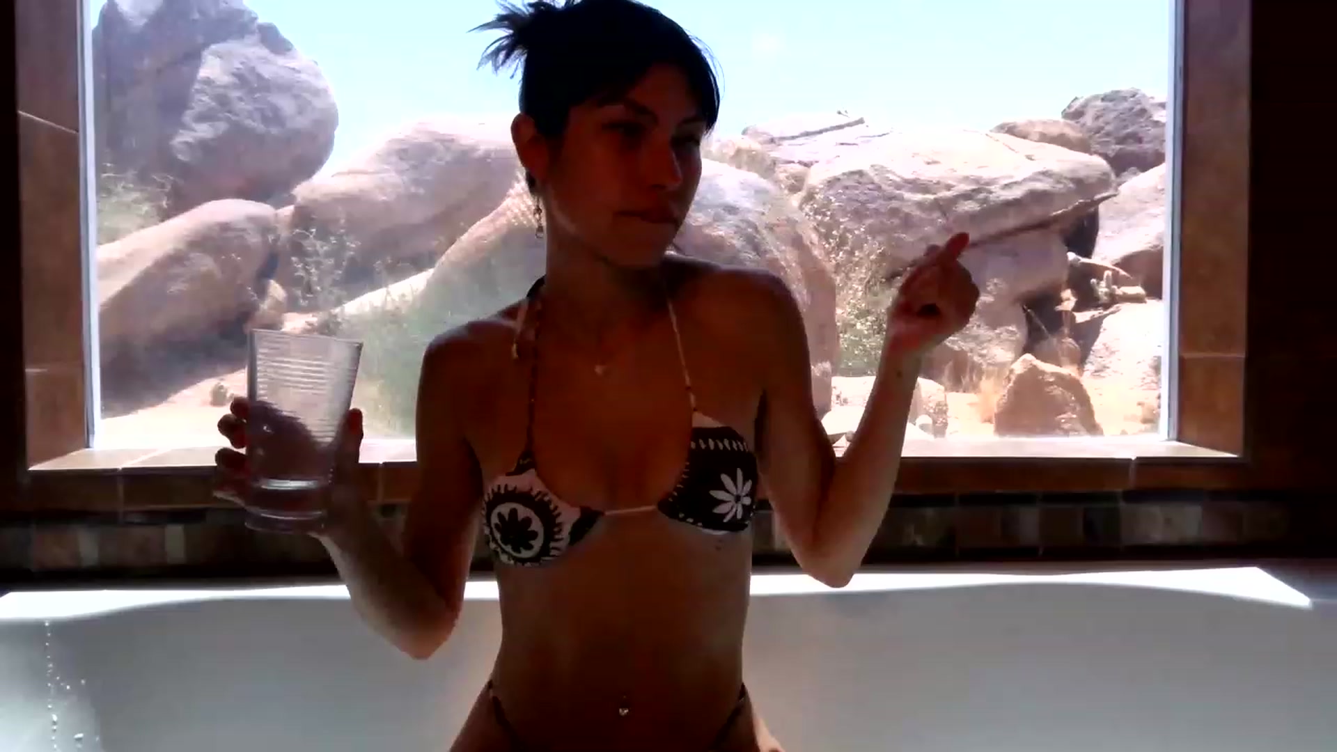 Gallery image thumbnail from BridgitteBabe's myfreecams stream on, 06/06/2023, 21:26 image 2 of 20