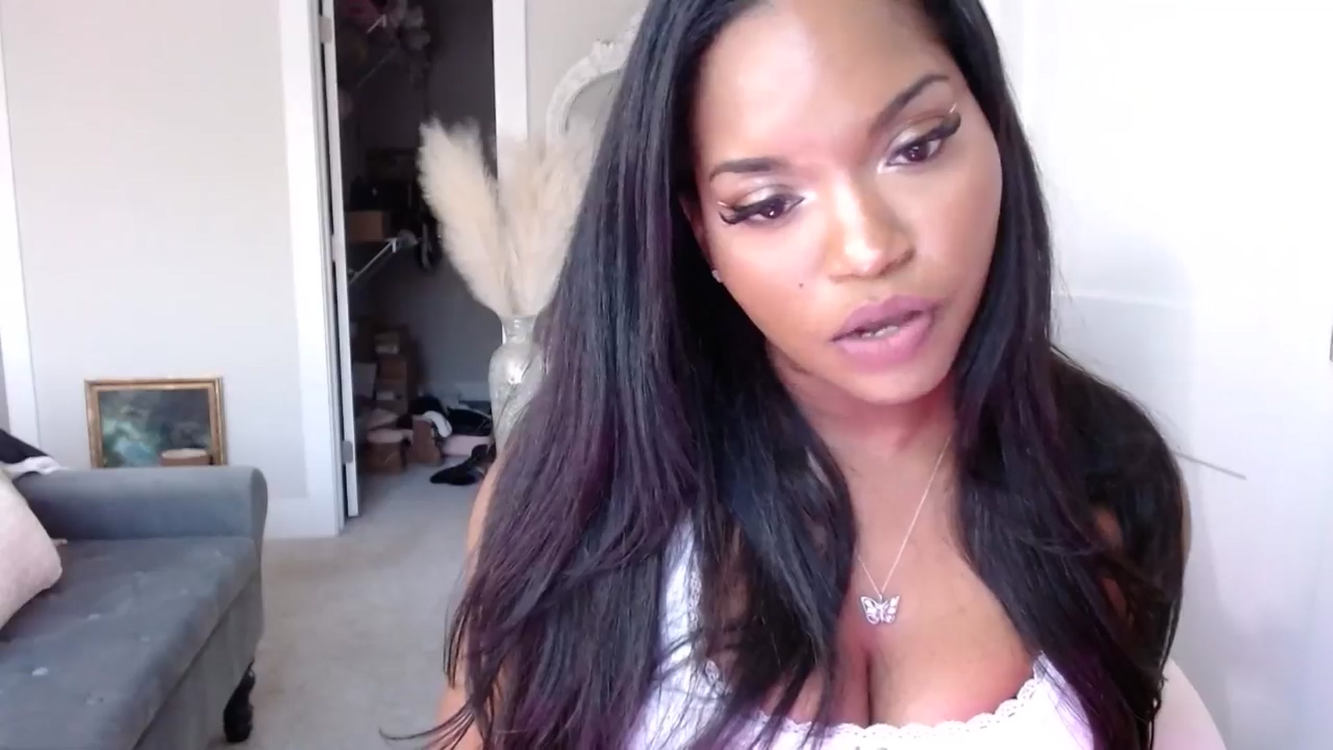 Gallery image thumbnail from BriellaBlake's myfreecams stream on, 01/23/2025, 22:47 image 12 of 20