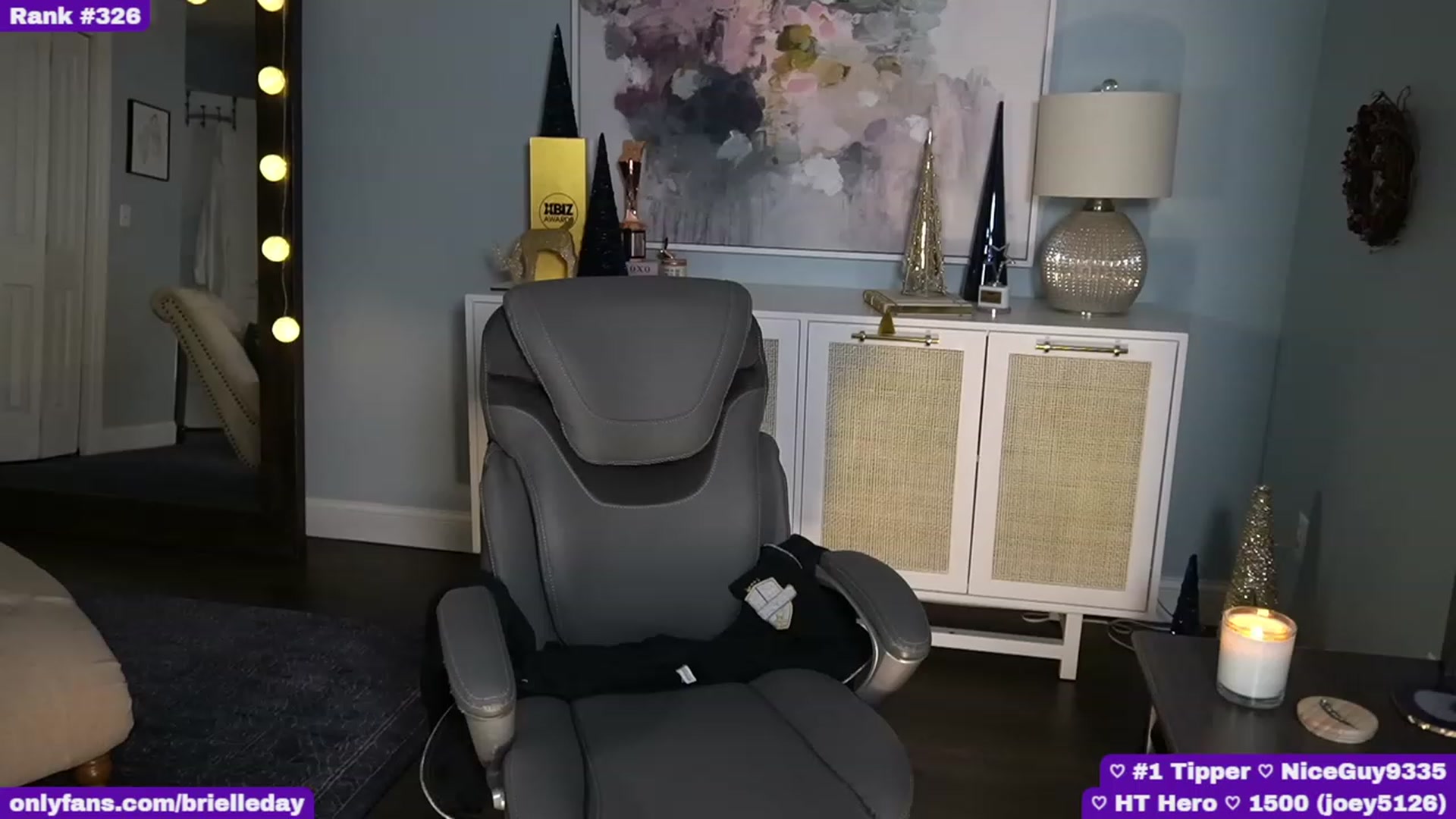 Gallery image thumbnail from BrielleDay's myfreecams stream on, 02/04/2023, 24:24 image 7 of 20