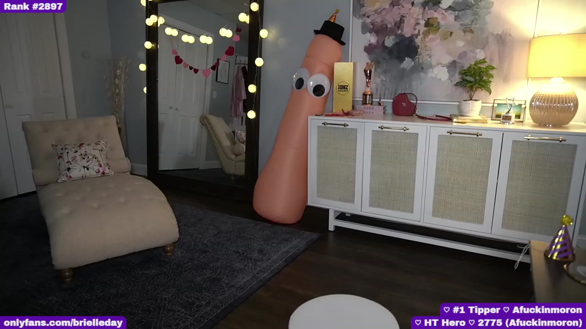 Gallery image thumbnail from BrielleDay's myfreecams stream on, 03/11/2023, 05:09 image 4 of 20