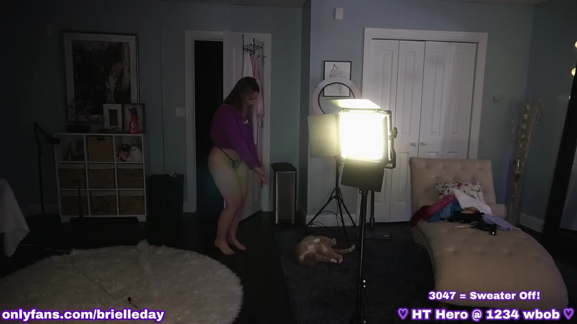 Gallery image thumbnail from BrielleDay's myfreecams stream on, 09/23/2023, 02:06 image 15 of 20