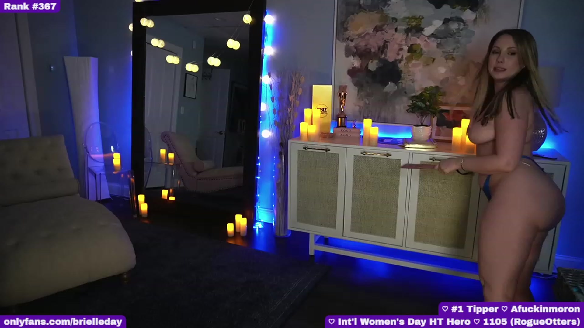 Gallery image thumbnail from BrielleDay's myfreecams stream on, 03/09/2024, 06:11 image 17 of 20