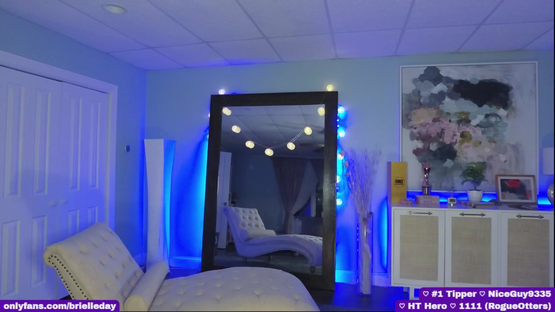 Gallery image thumbnail from BrielleDay's myfreecams stream on, 09/28/2024, 05:26 image 7 of 20