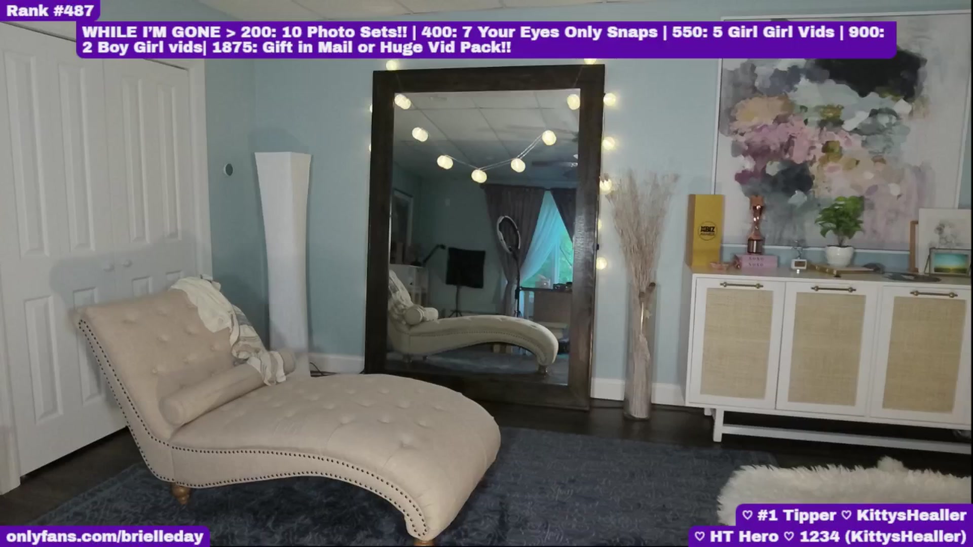 Gallery image thumbnail from BrielleDay's myfreecams stream on, 10/01/2024, 23:44 image 10 of 20