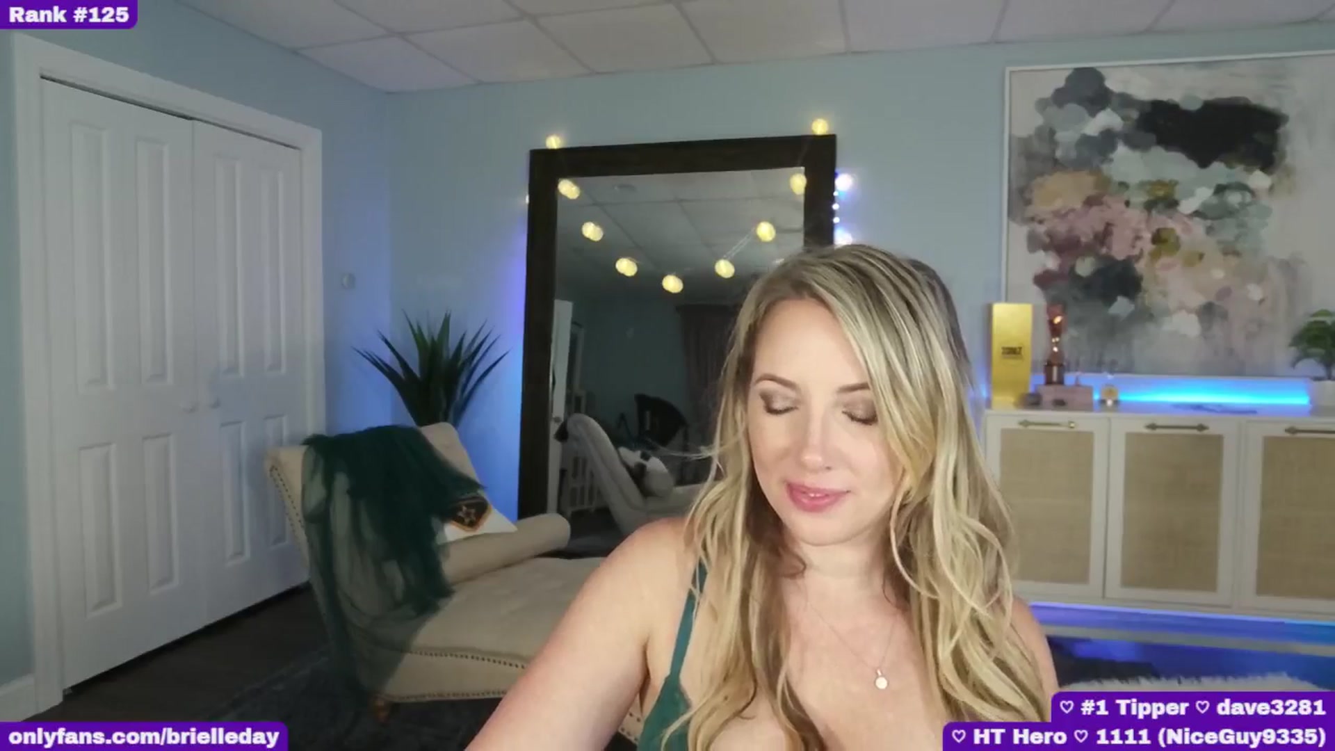 Gallery image thumbnail from BrielleDay's myfreecams stream on, 11/02/2024, 05:37 image 14 of 20