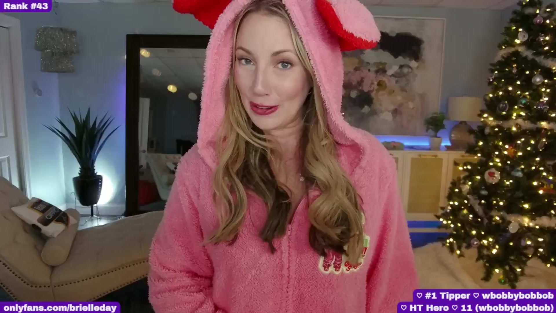 Gallery image thumbnail from BrielleDay's myfreecams stream on, 12/08/2024, 06:47 image 1 of 20