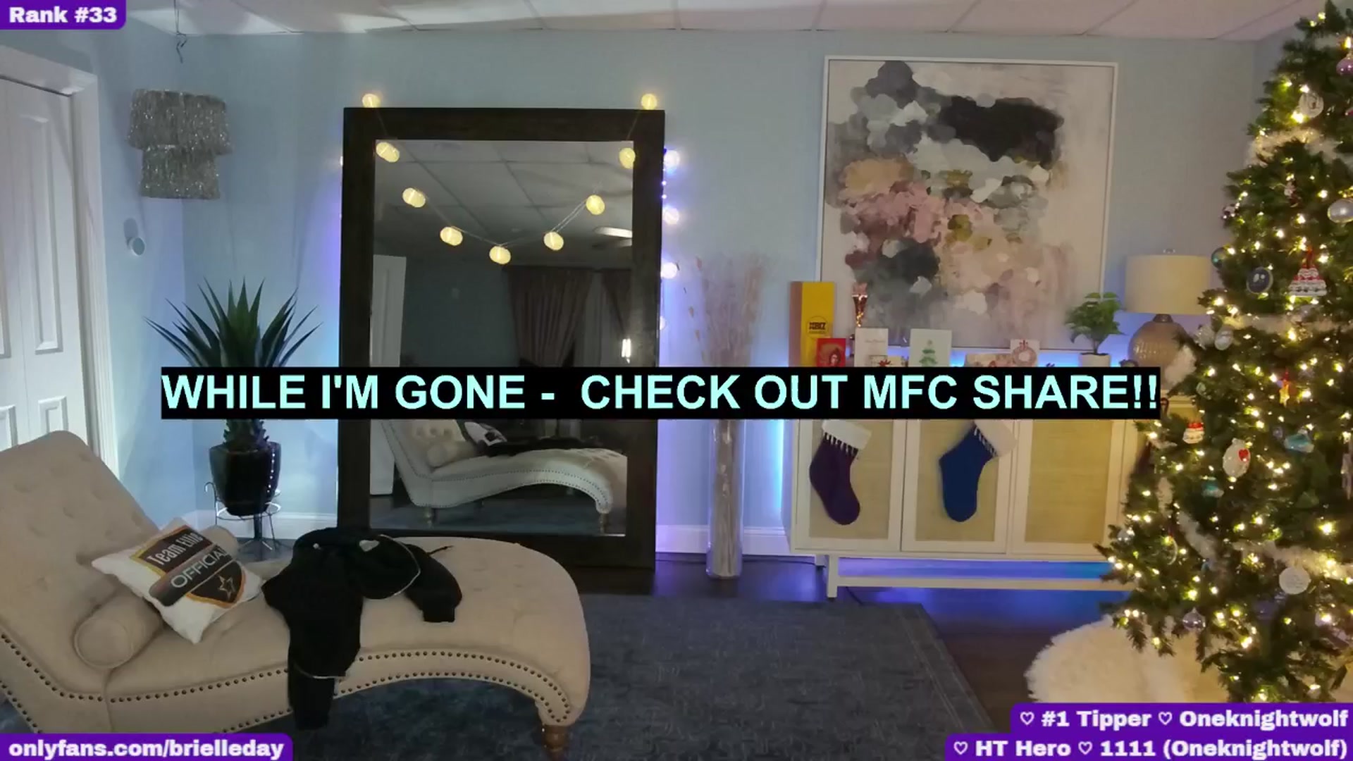 Gallery image thumbnail from BrielleDay's myfreecams stream on, 01/04/2025, 06:15 image 16 of 20