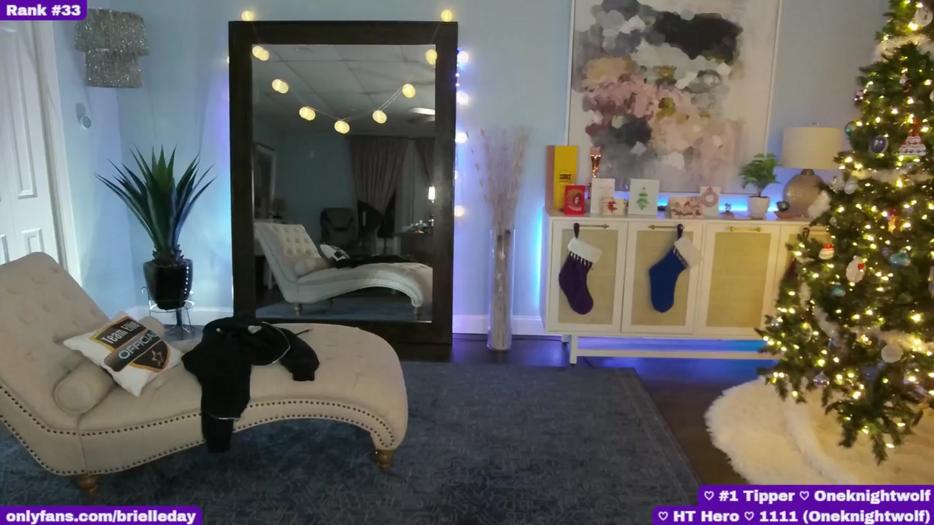 Gallery image thumbnail from BrielleDay's myfreecams stream on, 01/04/2025, 06:15 image 15 of 20