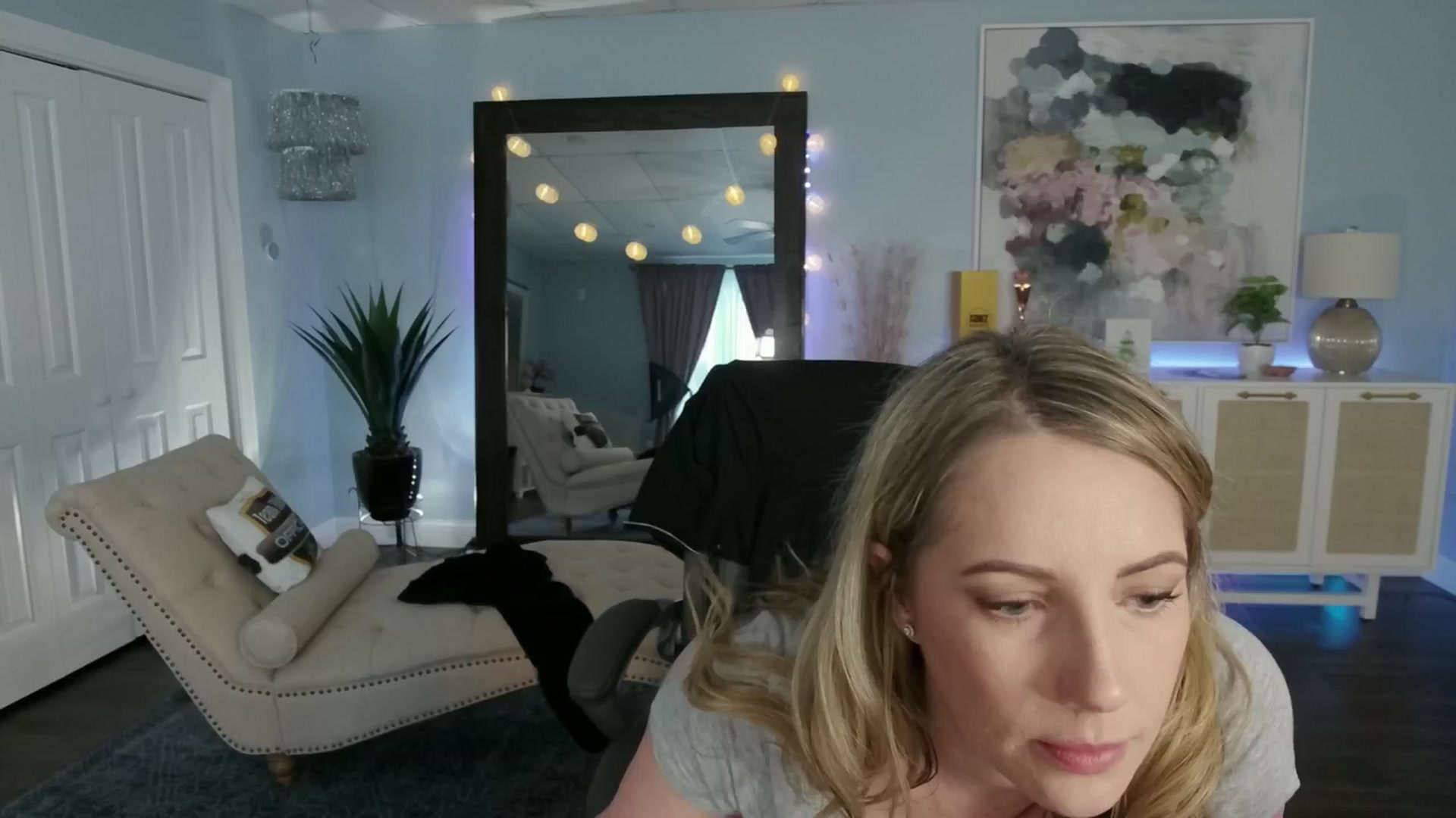 Gallery image thumbnail from BrielleDay's myfreecams stream on, 01/29/2025, 23:12 image 2 of 20