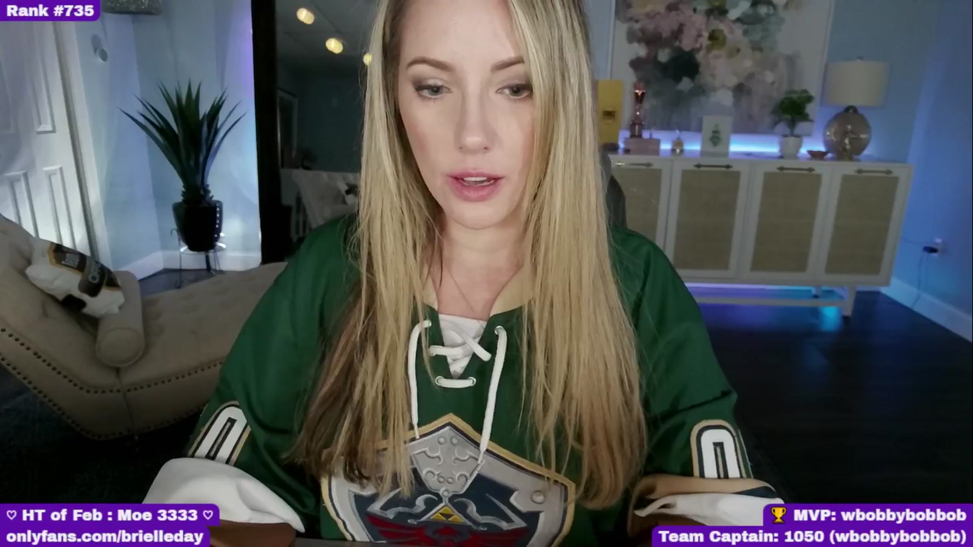 Gallery image thumbnail from BrielleDay's myfreecams stream on, 02/08/2025, 06:17 image 2 of 20