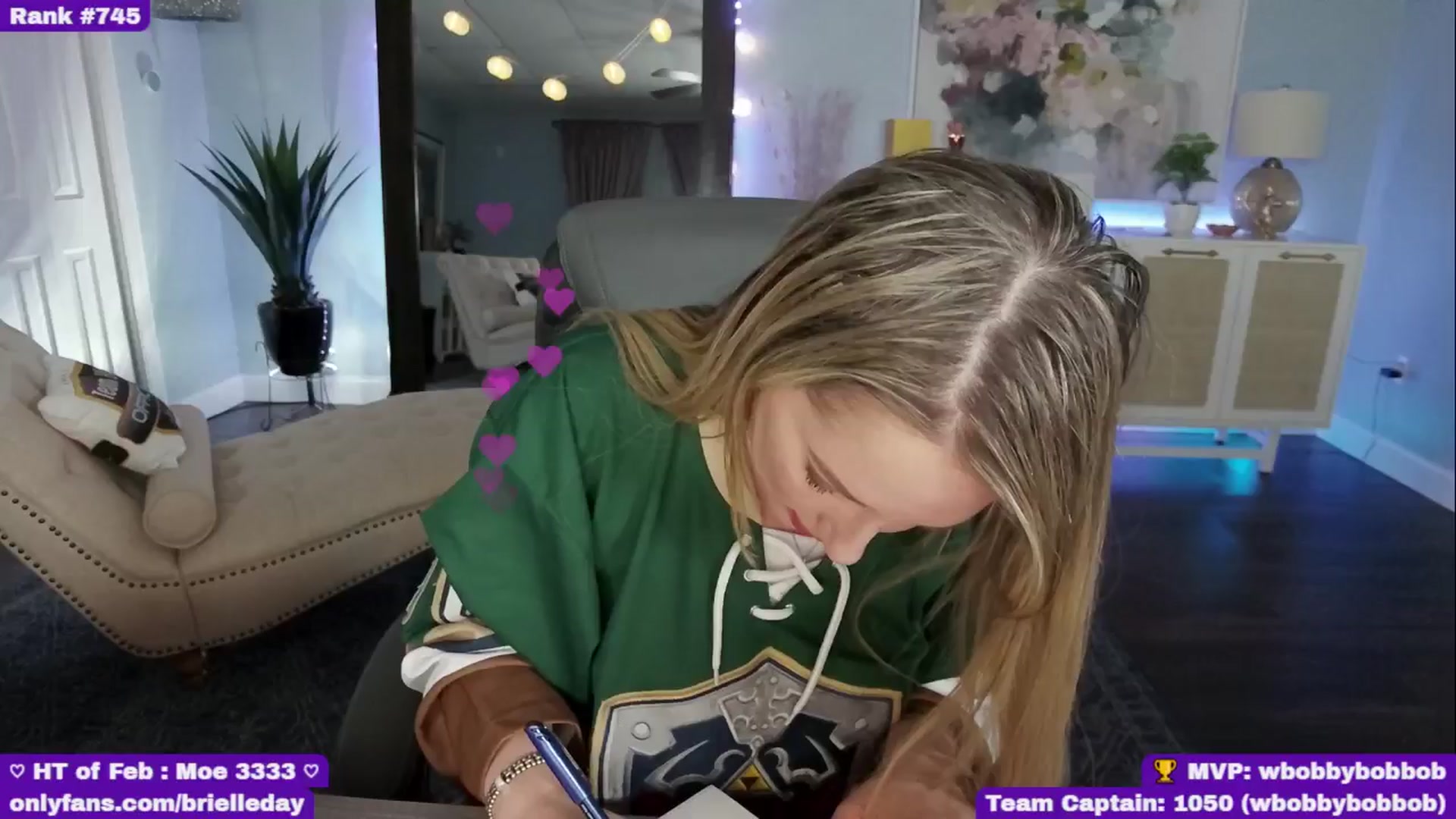 Gallery image thumbnail from BrielleDay's myfreecams stream on, 02/08/2025, 06:17 image 1 of 20
