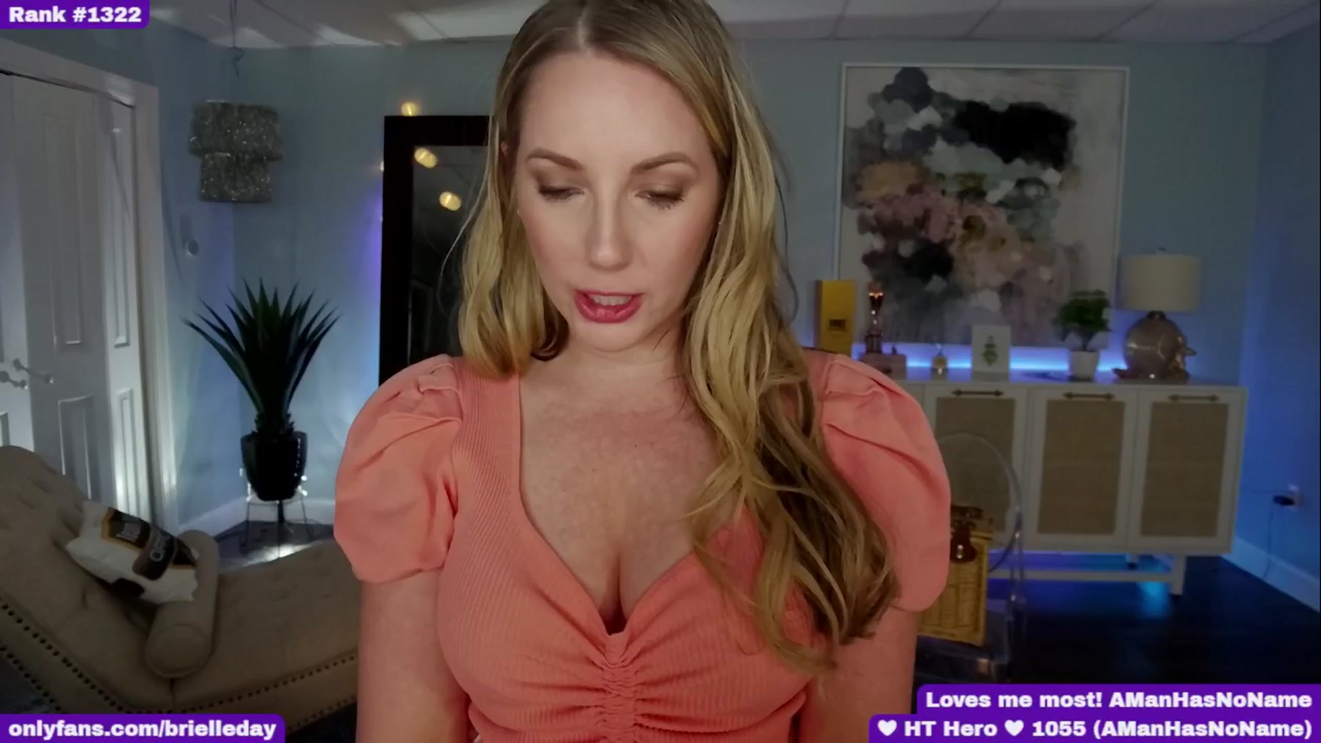 Gallery image thumbnail from BrielleDay's myfreecams stream on, 03/01/2025, 04:45 image 6 of 20