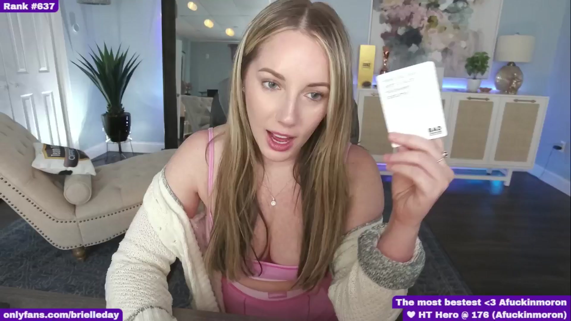 Gallery image thumbnail from BrielleDay's myfreecams stream on, 04/07/2025, 21:55 image 12 of 20