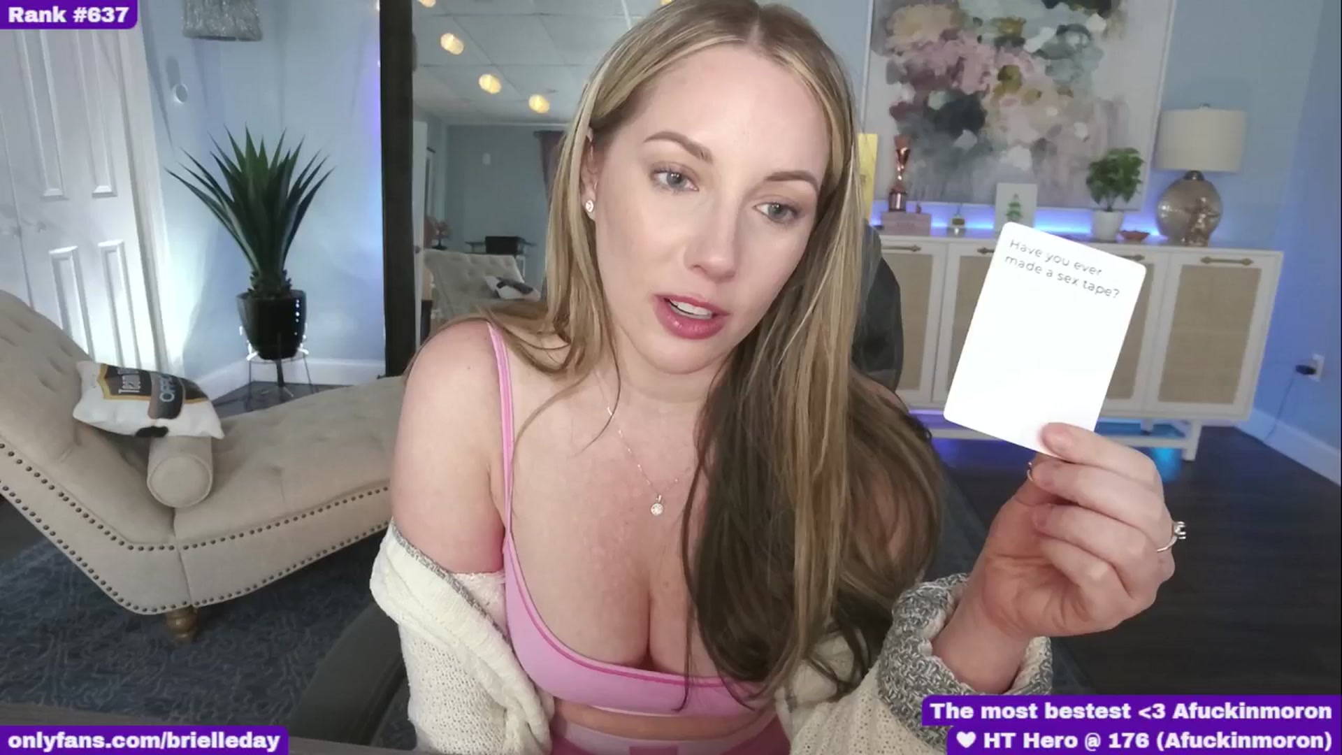 Gallery image thumbnail from BrielleDay's myfreecams stream on, 04/07/2025, 21:55 image 13 of 20