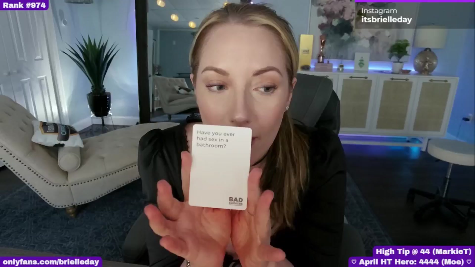 Gallery image thumbnail from BrielleDay's myfreecams stream on, 04/16/2025, 22:40 image 1 of 20