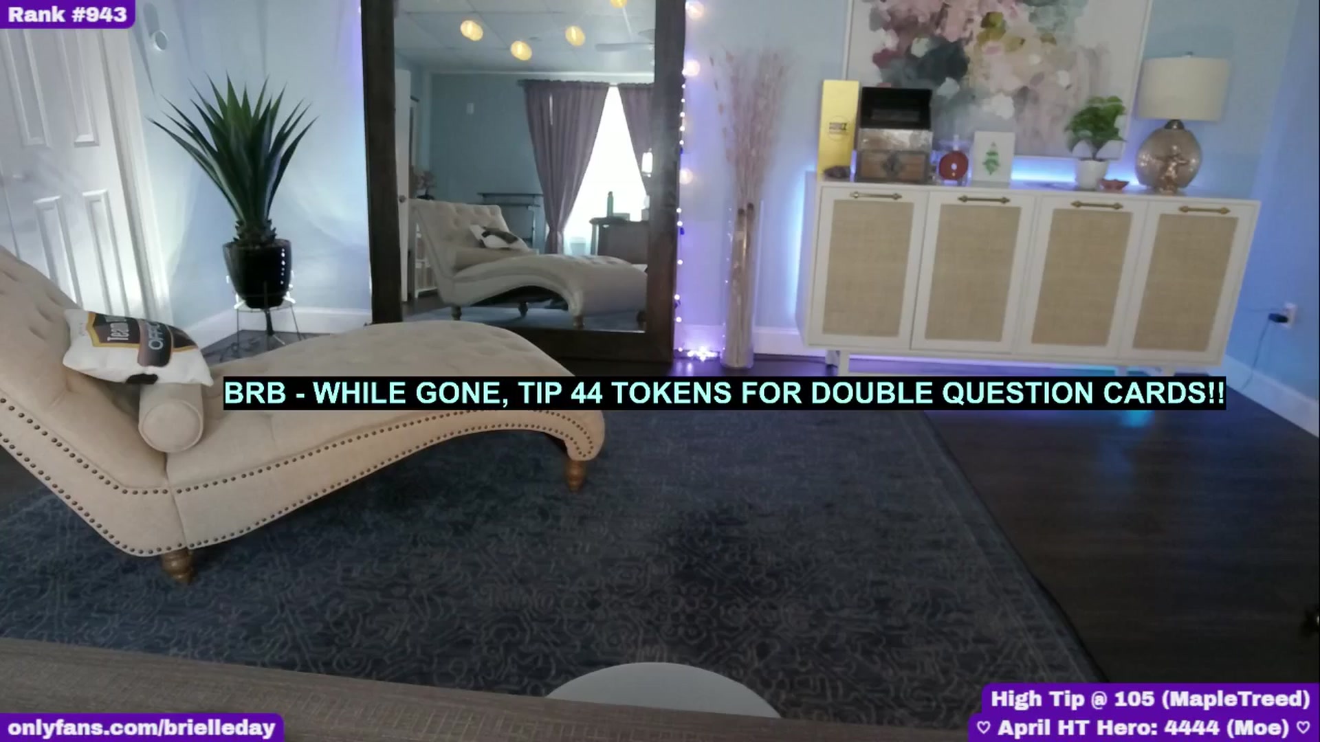 Gallery image thumbnail from BrielleDay's myfreecams stream on, 04/16/2025, 22:40 image 10 of 20