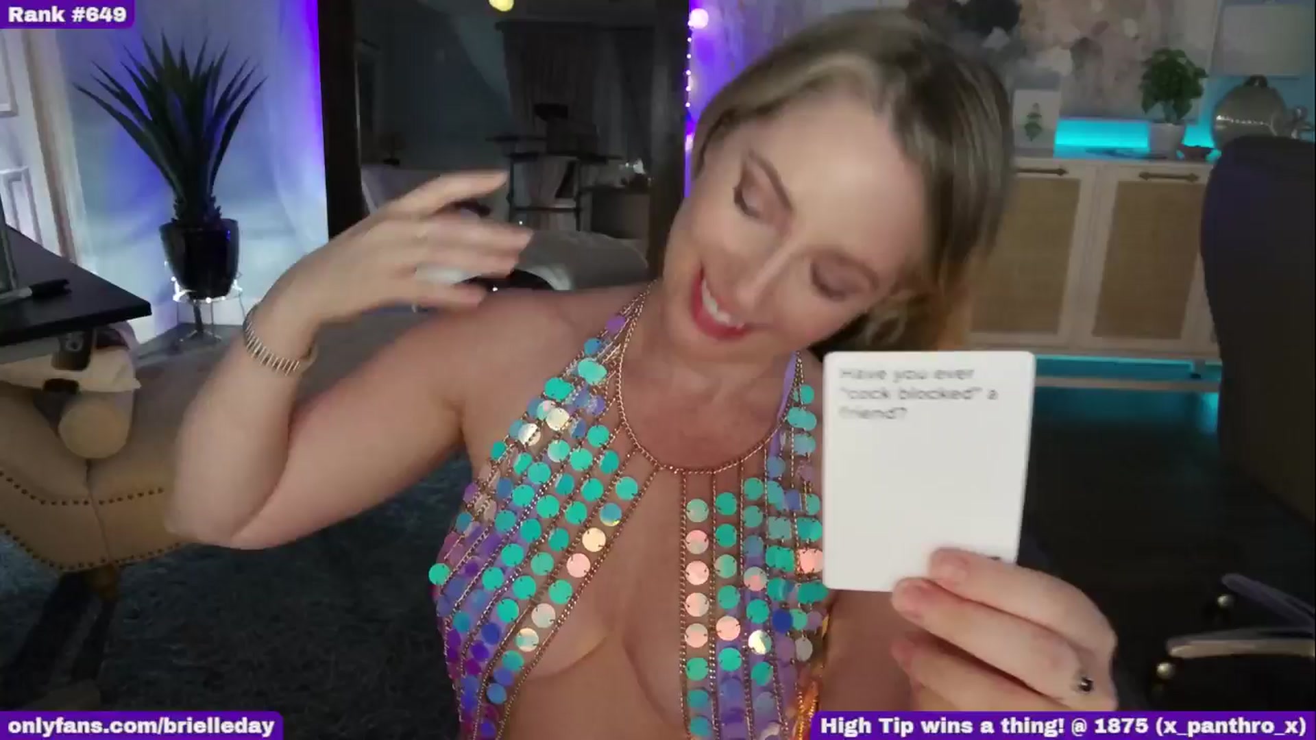 Gallery image thumbnail from BrielleDay's myfreecams stream on, 05/24/2025, 05:38 image 9 of 20