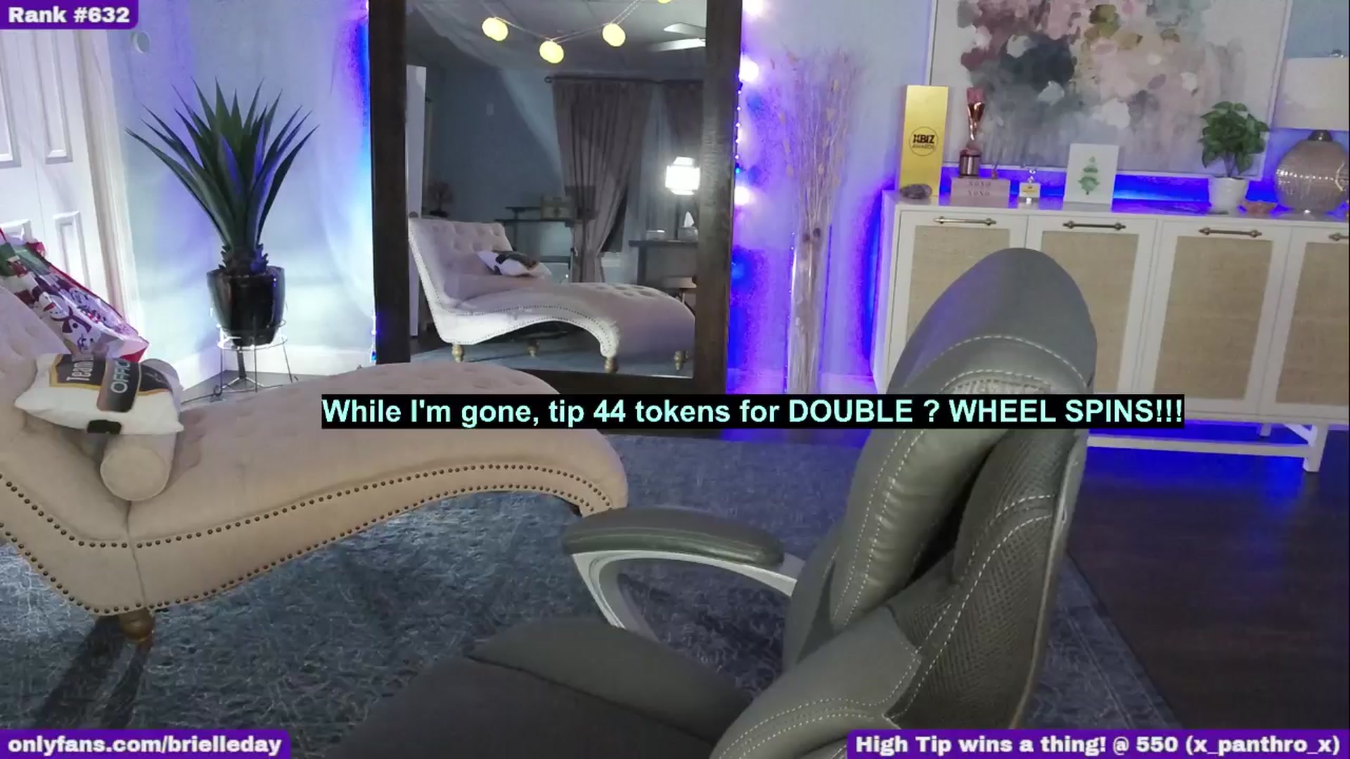 Gallery image thumbnail from BrielleDay's myfreecams stream on, 05/29/2025, 03:44 image 6 of 20