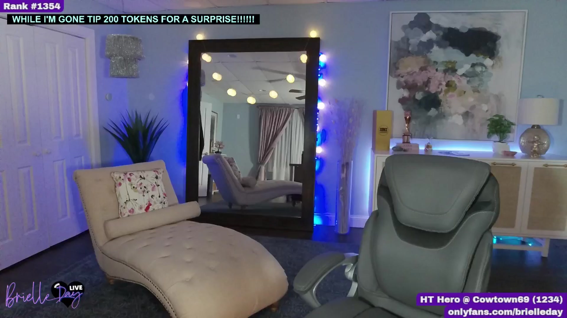 Gallery image thumbnail from BrielleDay's myfreecams stream on, 02/26/2026, 06:10 image 1 of 20