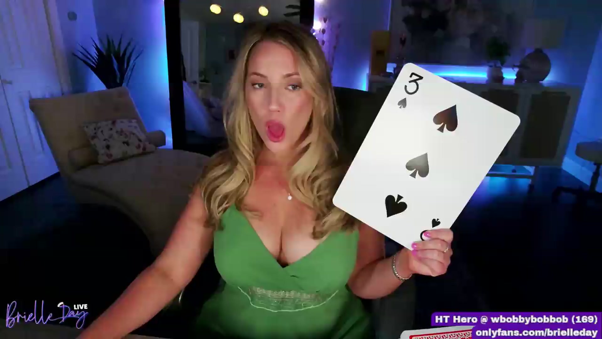 Gallery image thumbnail from BrielleDay's myfreecams stream on, 07/11/2026, 04:59 image 3 of 20