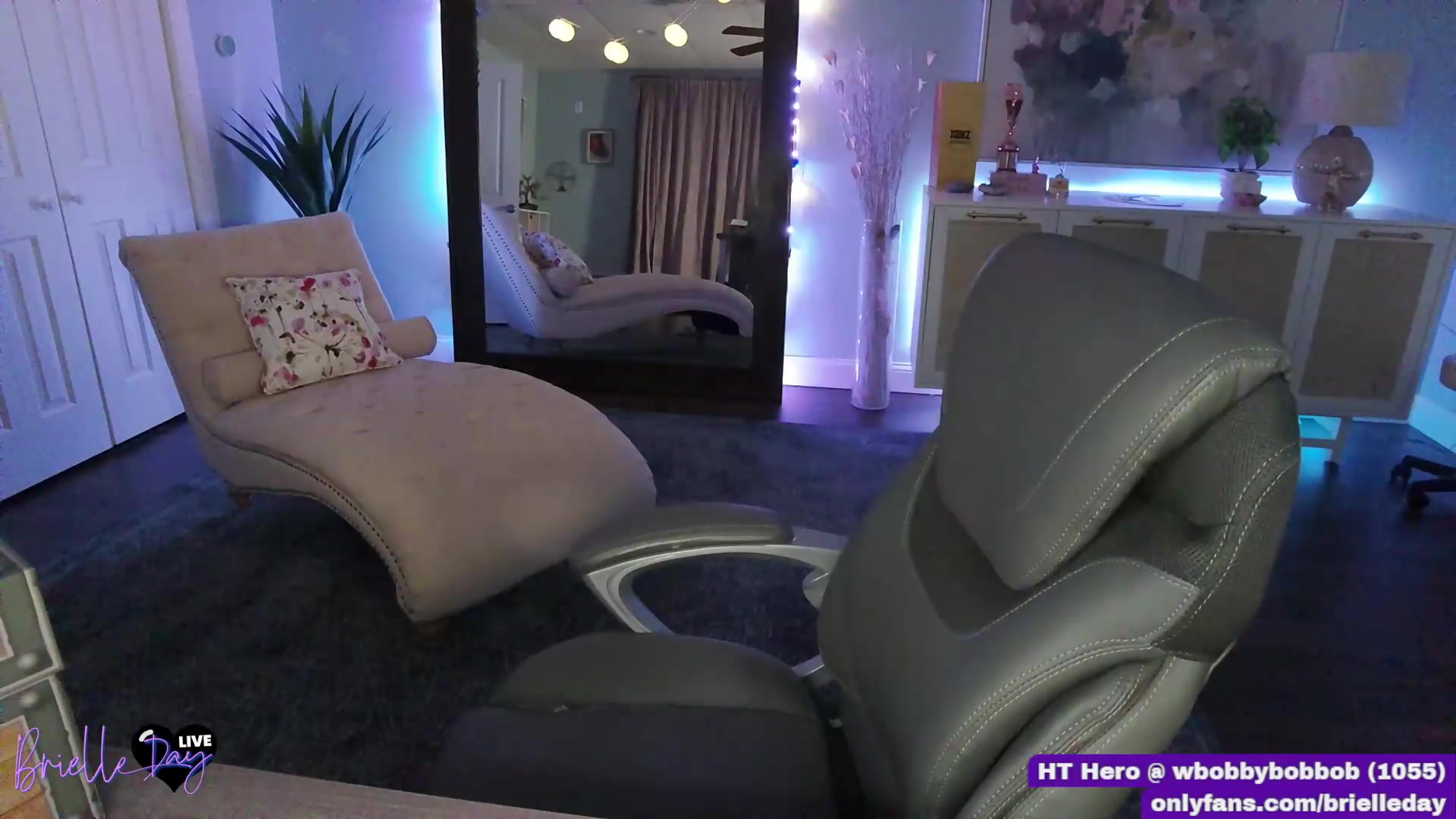 Gallery image thumbnail from BrielleDay's myfreecams stream on, 09/05/2026, 03:29 image 2 of 20