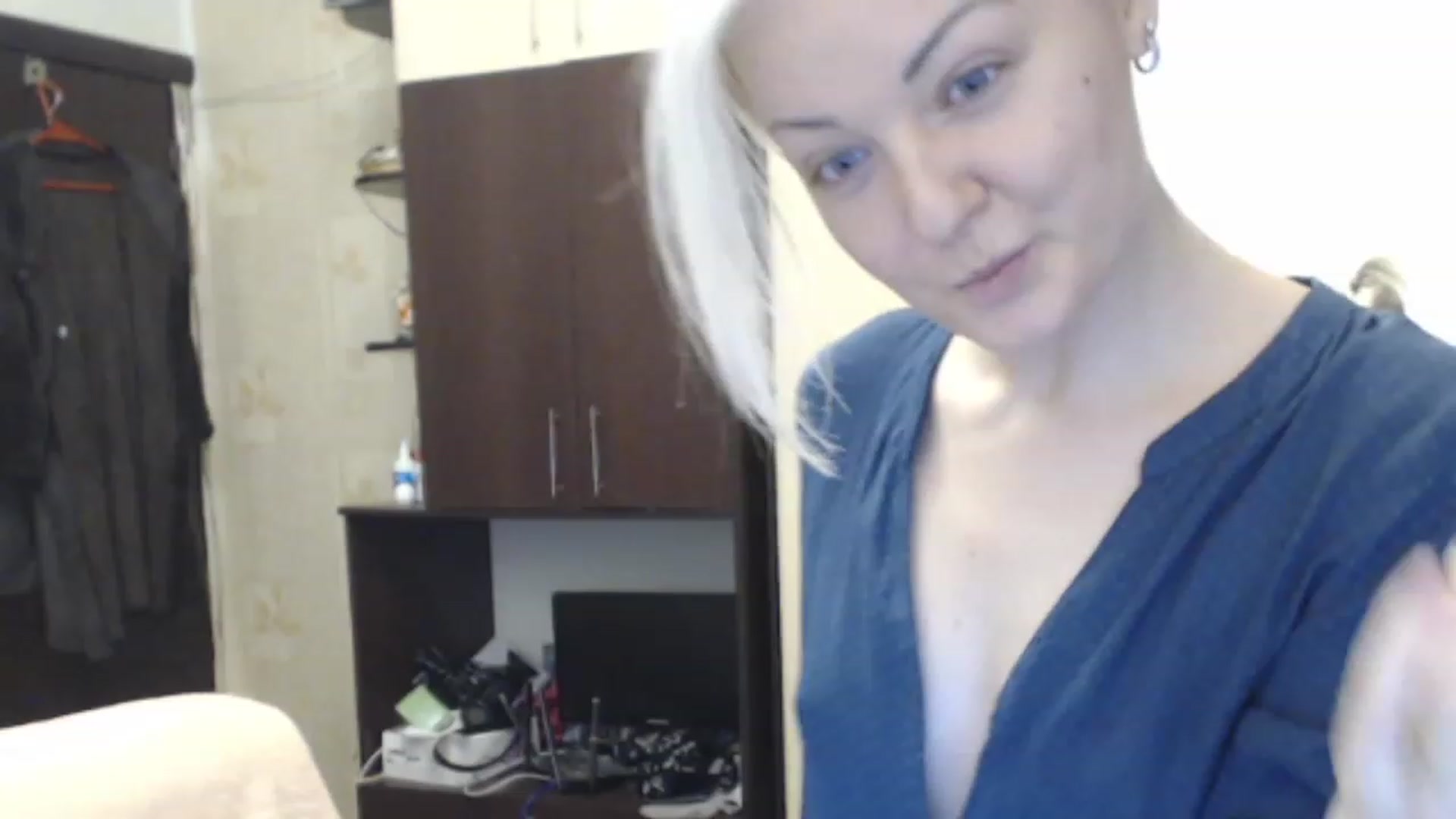 Gallery image thumbnail from BrightAlicia's myfreecams stream on, 12/01/2022, 21:36 image 12 of 20