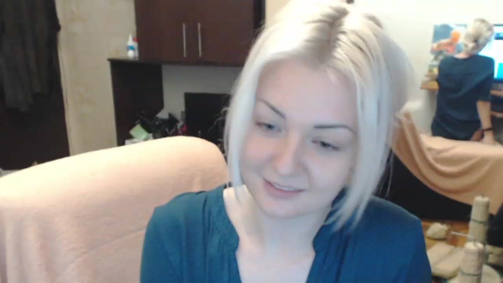 Gallery image thumbnail from BrightAlicia's myfreecams stream on, 12/01/2022, 22:49 image 18 of 20