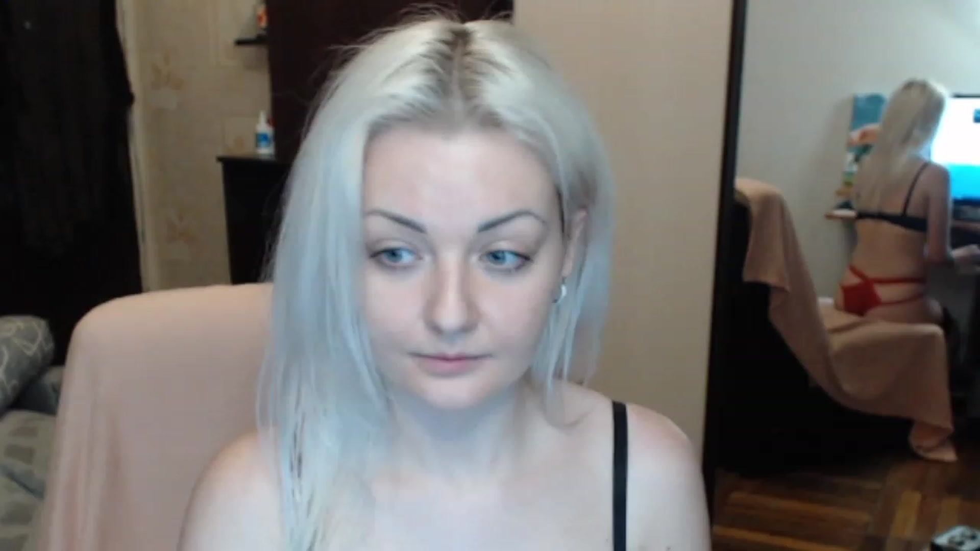 Gallery image thumbnail from BrightAlicia's myfreecams stream on, 12/03/2022, 22:05 image 14 of 20