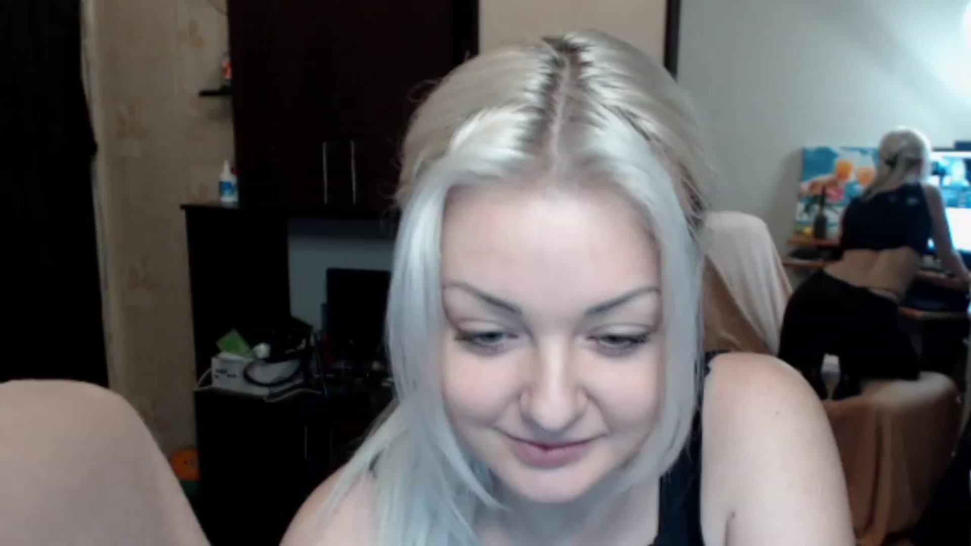 Gallery image thumbnail from BrightAlicia's myfreecams stream on, 12/04/2022, 17:45 image 3 of 20