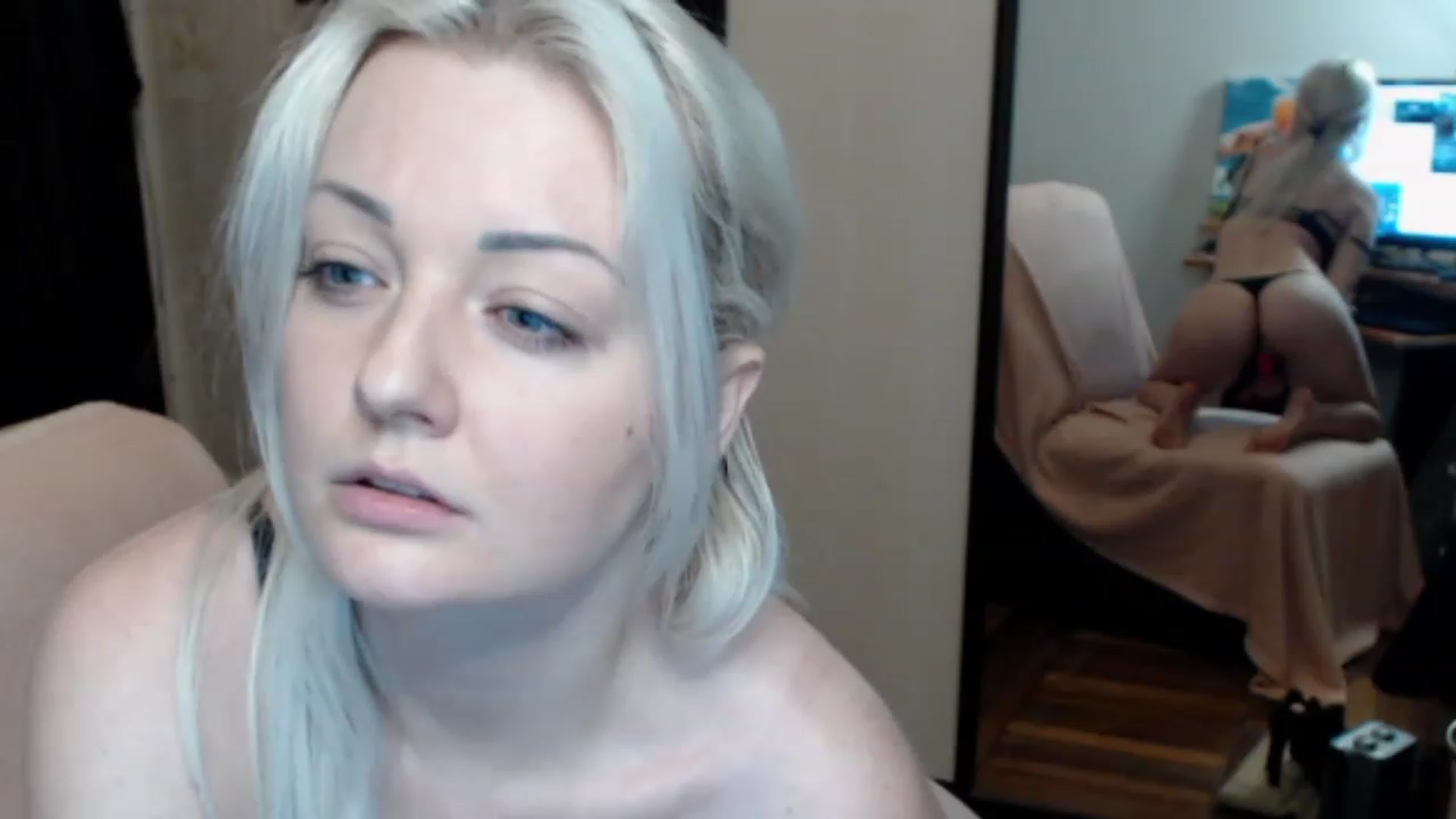Gallery image thumbnail from BrightAlicia's myfreecams stream on, 12/04/2022, 17:45 image 10 of 20