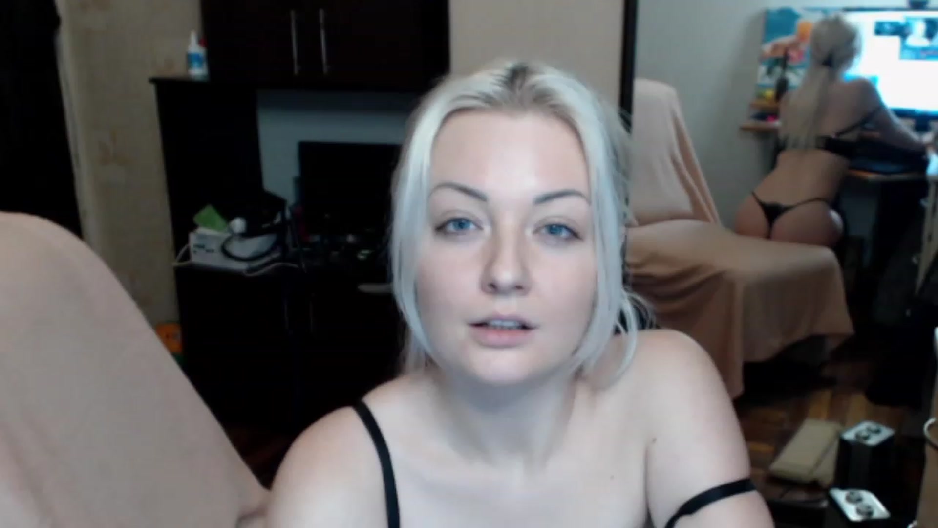 Gallery image thumbnail from BrightAlicia's myfreecams stream on, 12/04/2022, 18:19 image 20 of 20