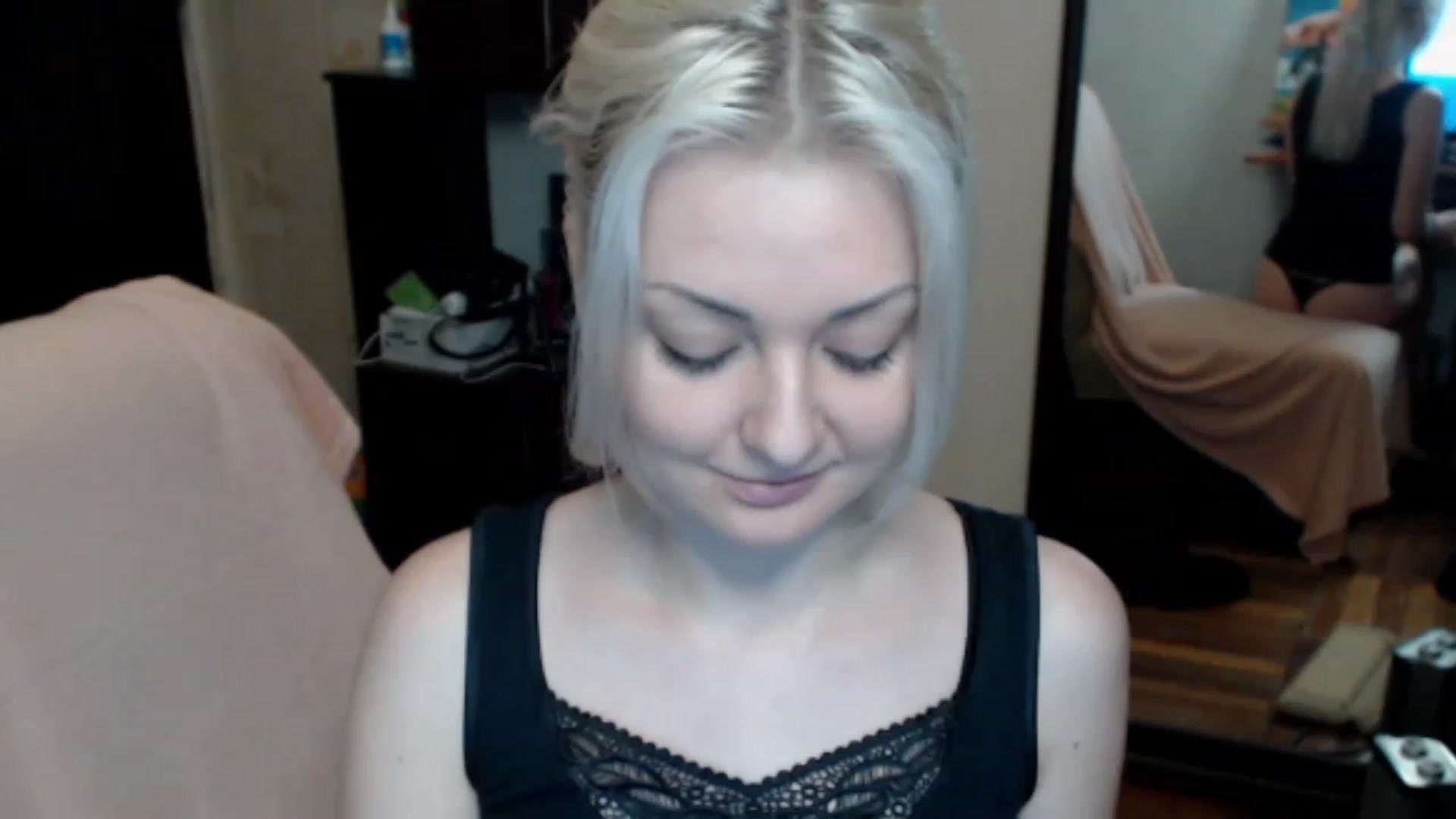 Gallery image thumbnail from BrightAlicia's myfreecams stream on, 12/04/2022, 19:54 image 18 of 20