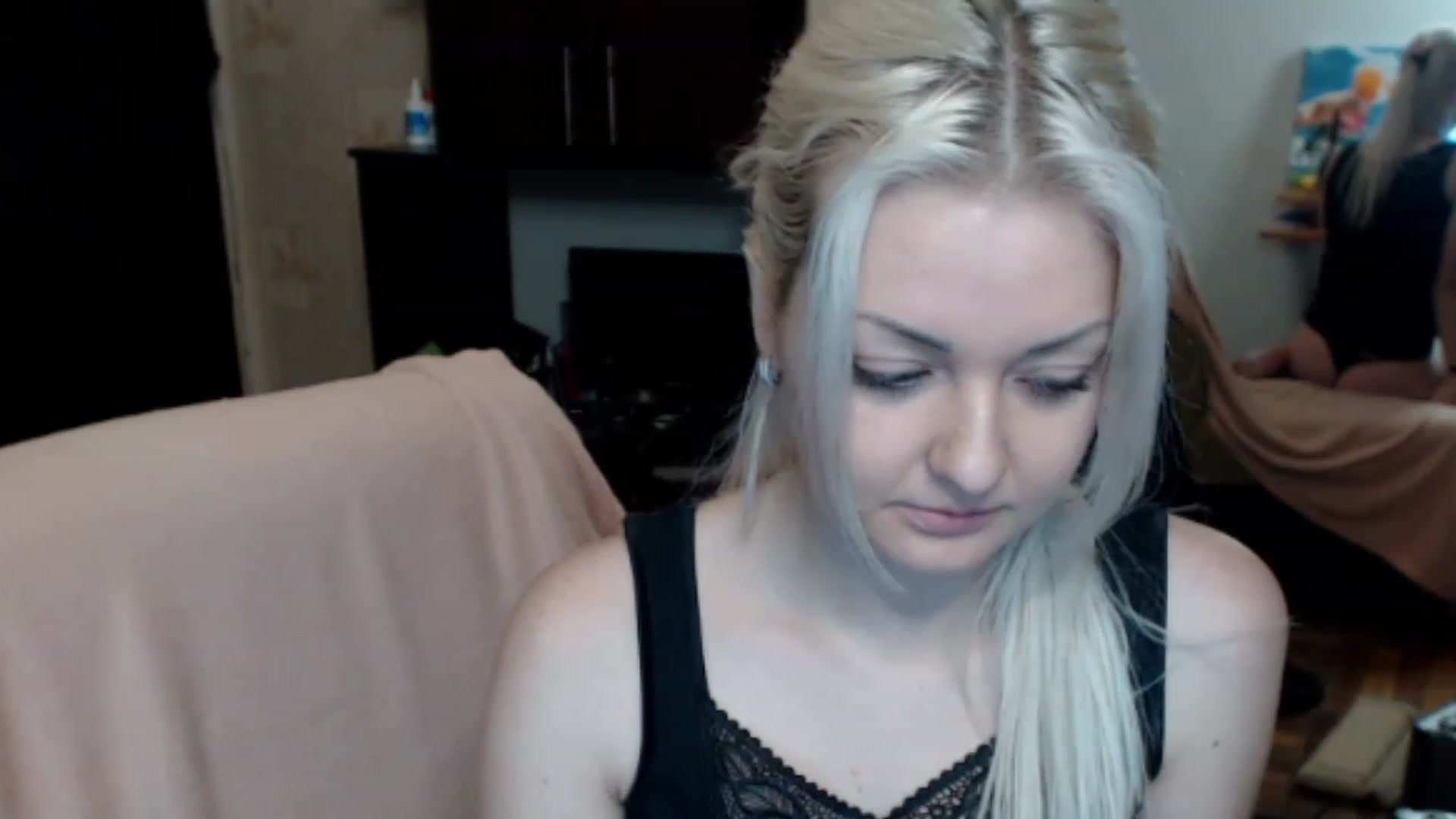 Gallery image thumbnail from BrightAlicia's myfreecams stream on, 12/04/2022, 20:26 image 8 of 20