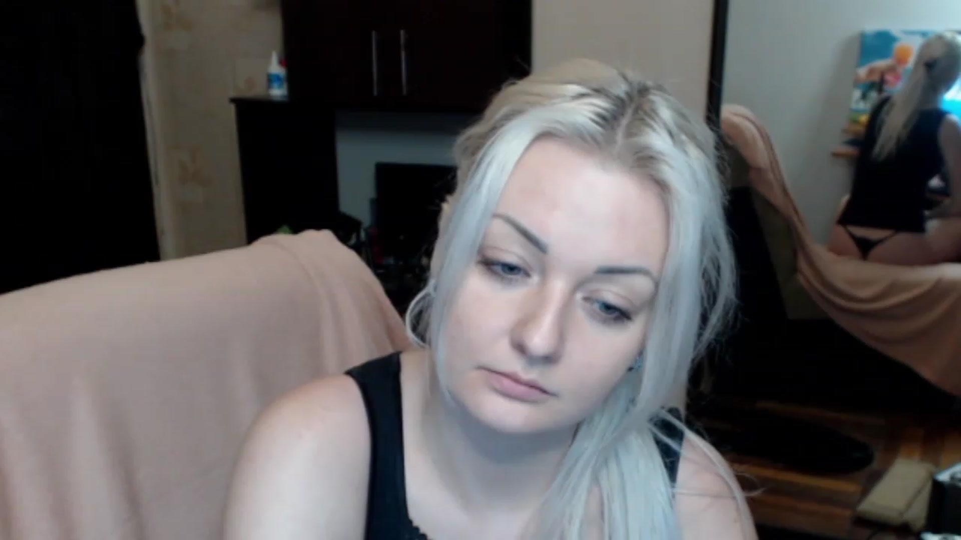 Gallery image thumbnail from BrightAlicia's myfreecams stream on, 12/04/2022, 20:26 image 1 of 20