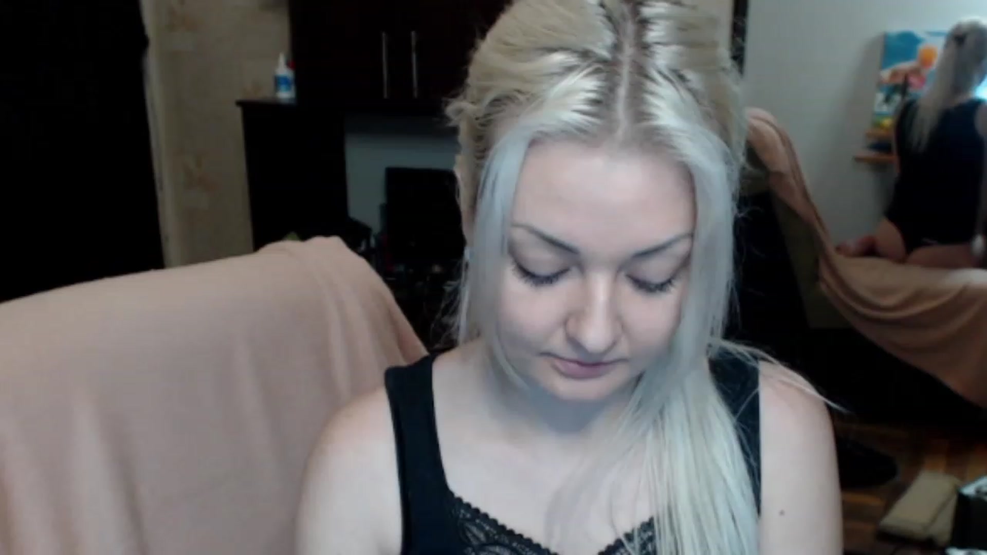 Gallery image thumbnail from BrightAlicia's myfreecams stream on, 12/04/2022, 20:26 image 6 of 20