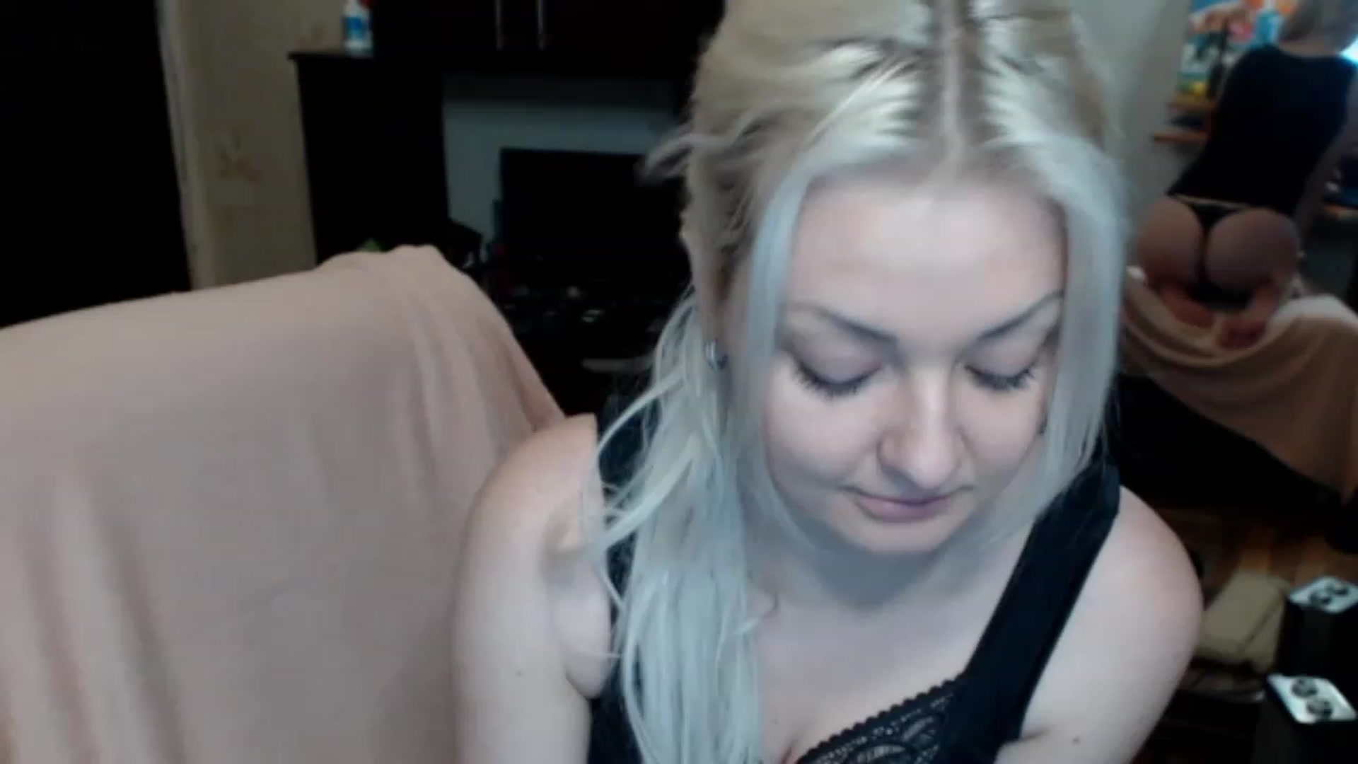 Gallery image thumbnail from BrightAlicia's myfreecams stream on, 12/04/2022, 20:26 image 20 of 20