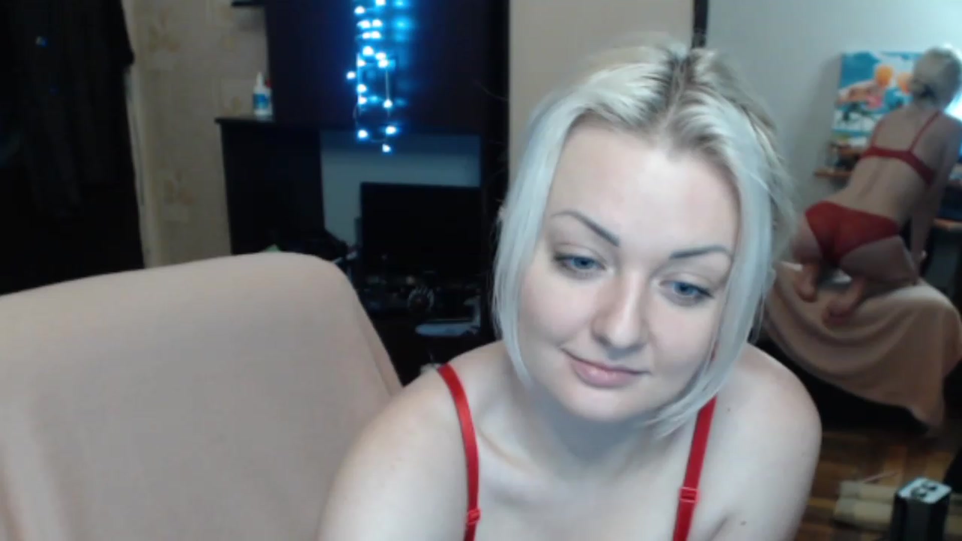 Gallery image thumbnail from BrightAlicia's myfreecams stream on, 12/07/2022, 22:41 image 4 of 20