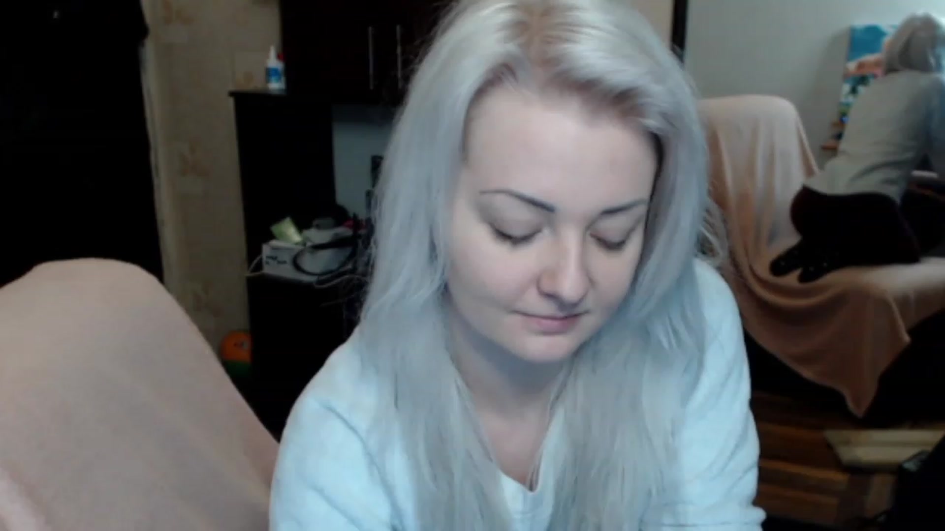 Gallery image thumbnail from BrightAlicia's myfreecams stream on, 12/09/2022, 15:38 image 2 of 20