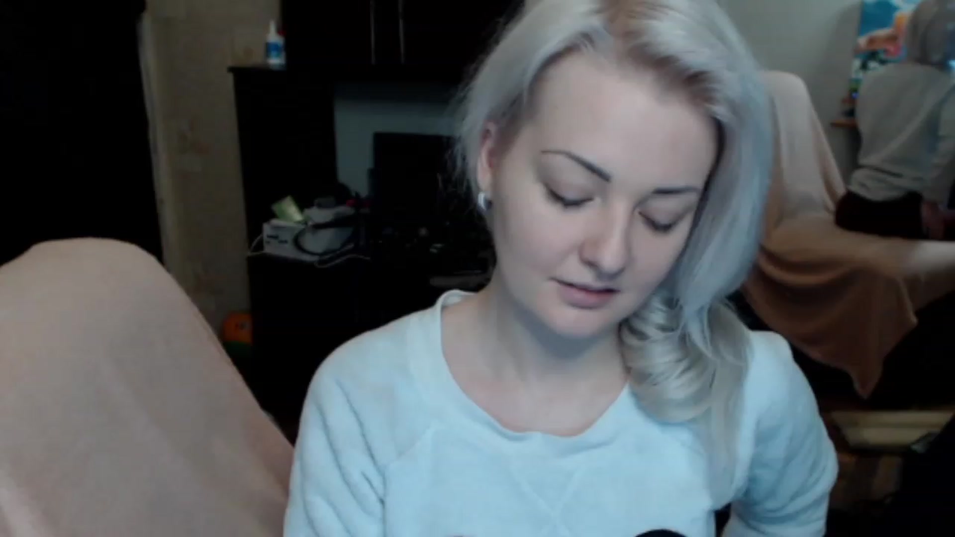 Gallery image thumbnail from BrightAlicia's myfreecams stream on, 12/09/2022, 15:38 image 11 of 20
