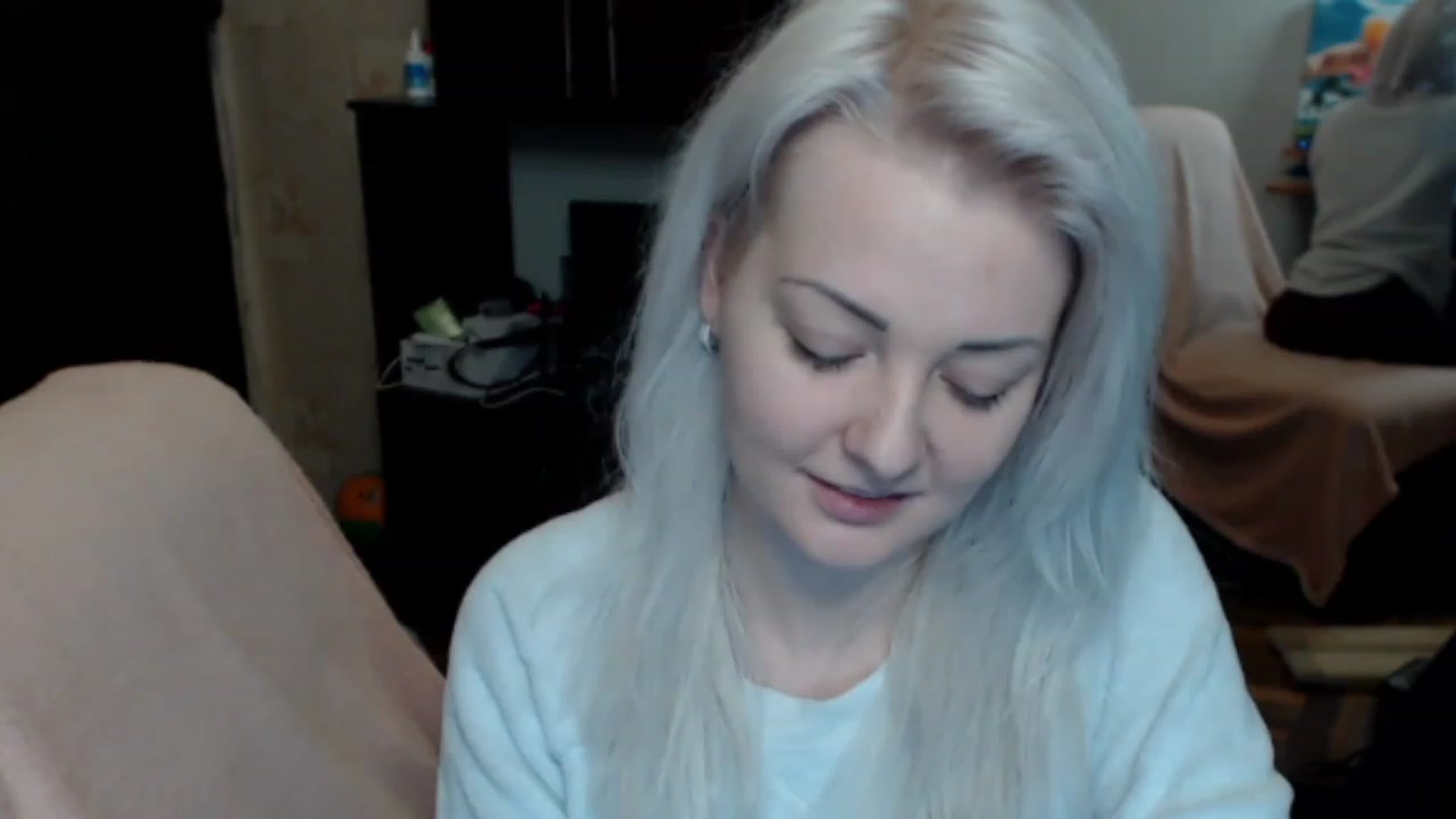 Gallery image thumbnail from BrightAlicia's myfreecams stream on, 12/09/2022, 15:38 image 9 of 20