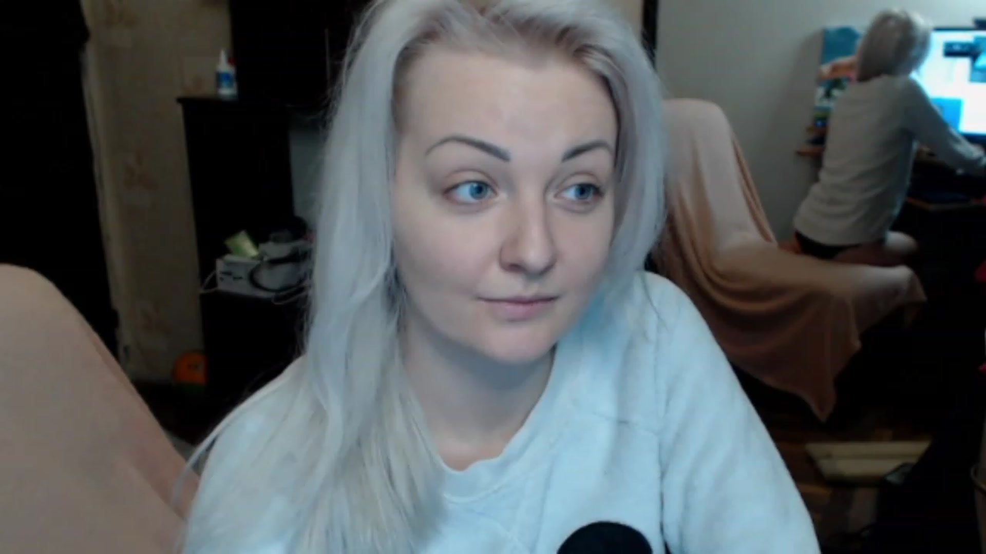 Gallery image thumbnail from BrightAlicia's myfreecams stream on, 12/09/2022, 16:18 image 6 of 20