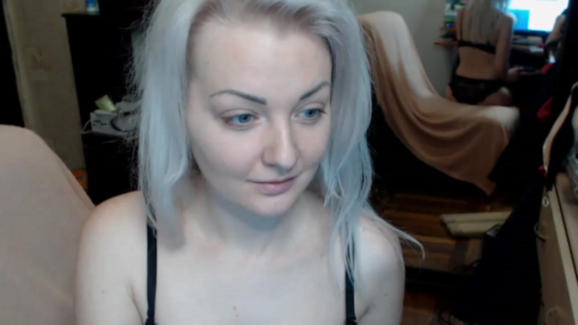 Gallery image thumbnail from BrightAlicia's myfreecams stream on, 12/09/2022, 16:18 image 13 of 20