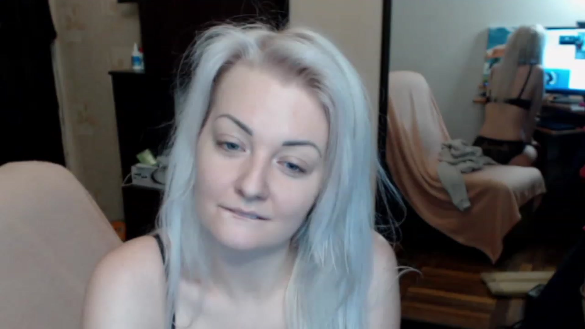 Gallery image thumbnail from BrightAlicia's myfreecams stream on, 12/09/2022, 16:18 image 19 of 20