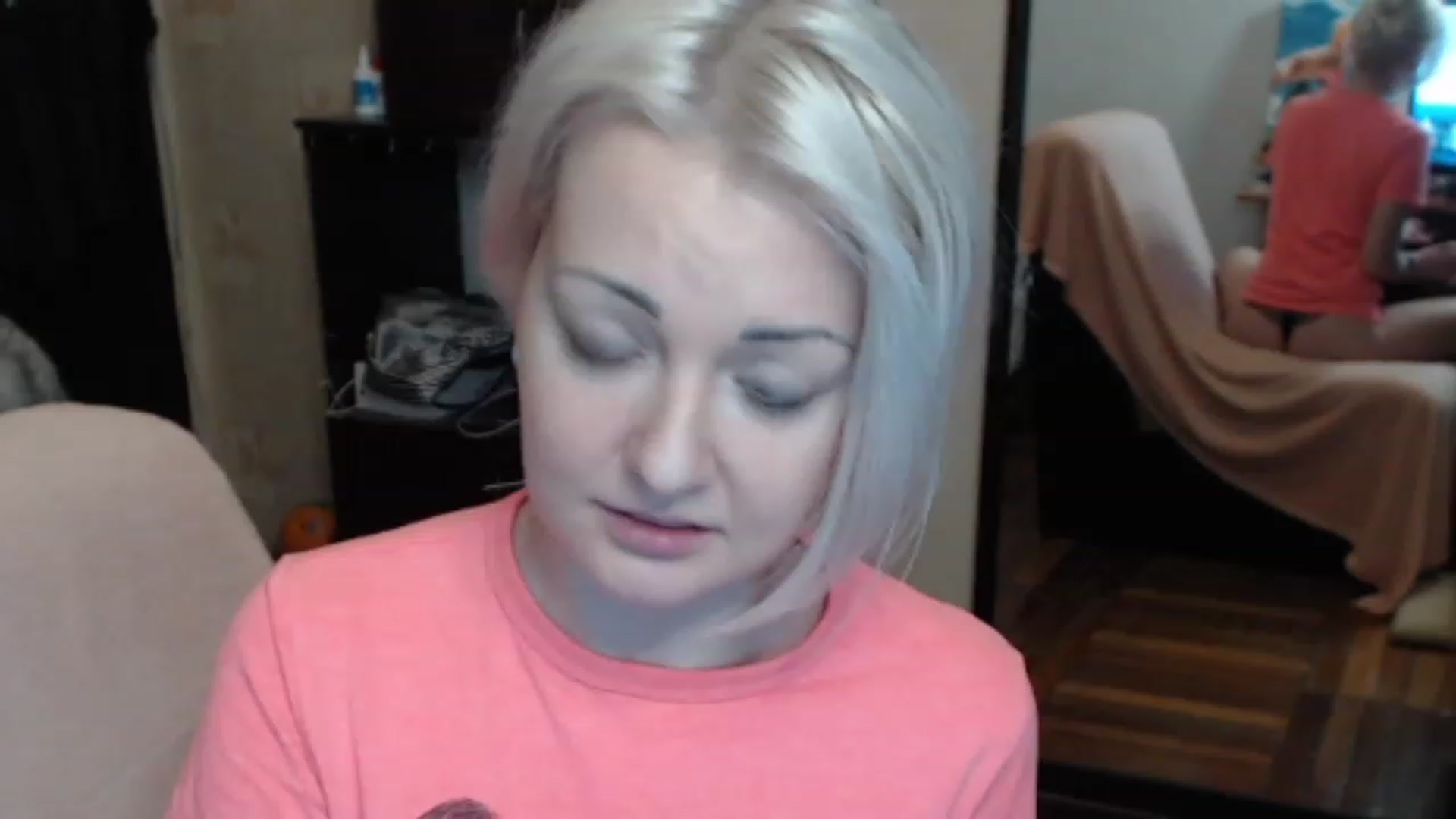 Gallery image thumbnail from BrightAlicia's myfreecams stream on, 12/15/2022, 18:54 image 13 of 20