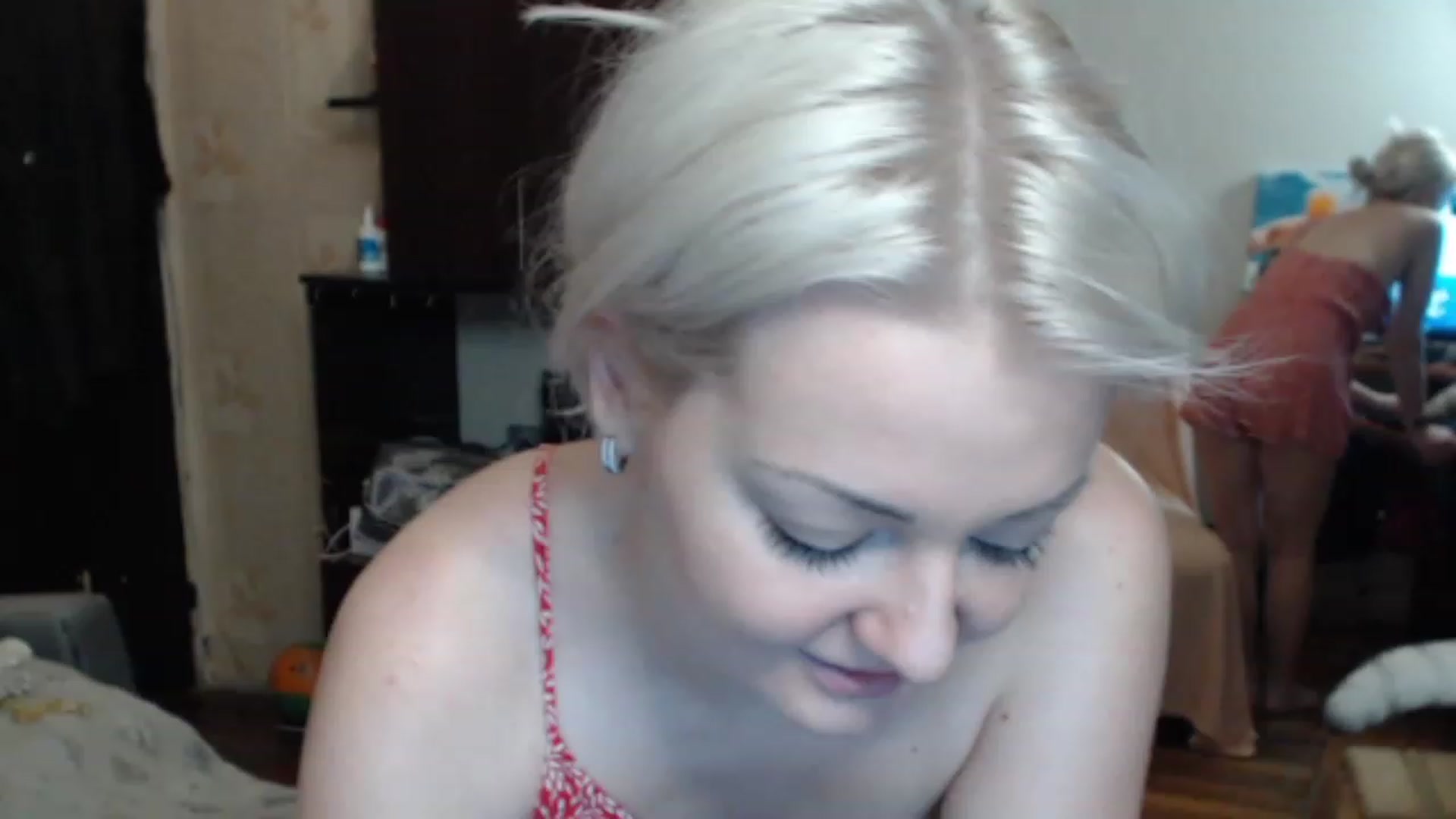 Gallery image thumbnail from BrightAlicia's myfreecams stream on, 12/15/2022, 19:29 image 20 of 20