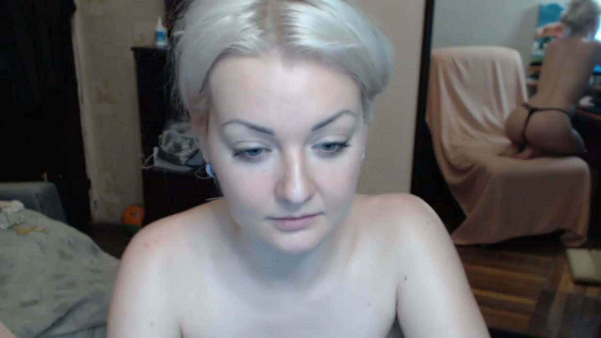 Gallery image thumbnail from BrightAlicia's myfreecams stream on, 12/15/2022, 19:29 image 14 of 20