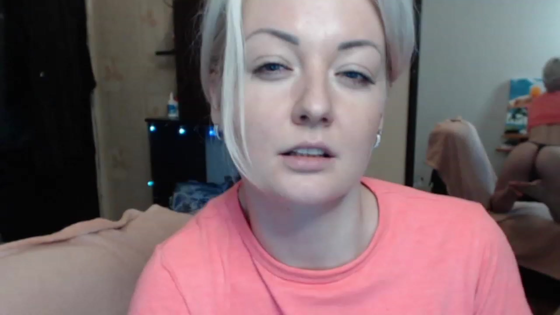 Gallery image thumbnail from BrightAlicia's myfreecams stream on, 12/15/2022, 21:39 image 14 of 20